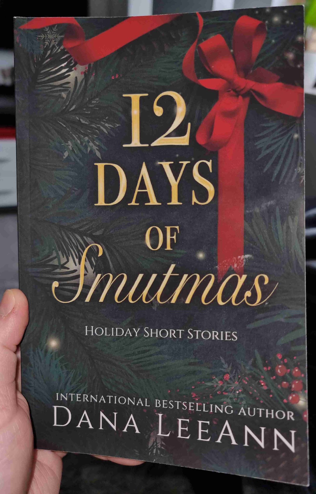 12 smutty & spicy christmas season stories. 🎅