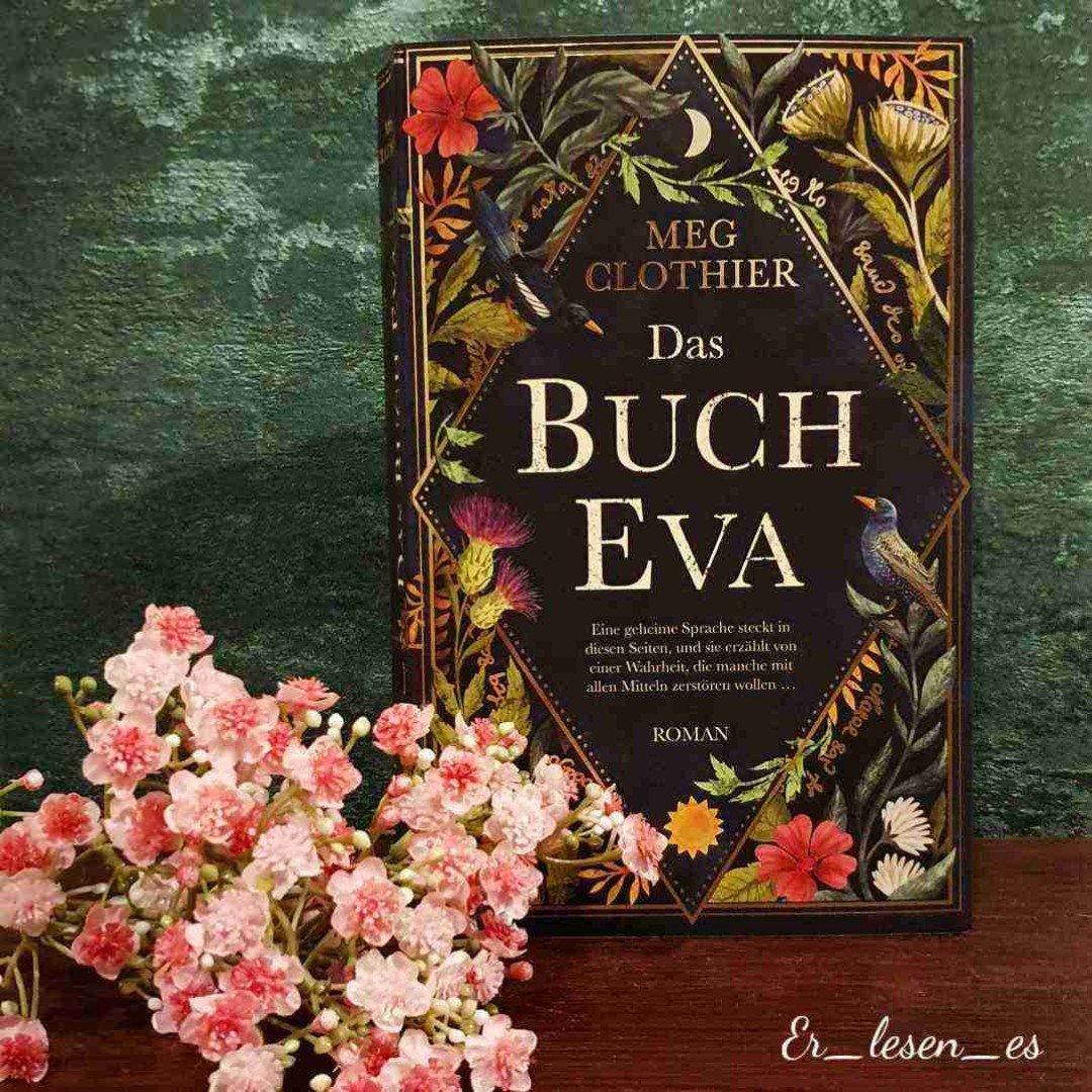 ⭐️⭐️⭐️
Was für ein wunderschönes Cover!Aber leider konnte die Geschichte nicht ganz erfüllen, was der geheimnisvolle Buchdeckel versprach.