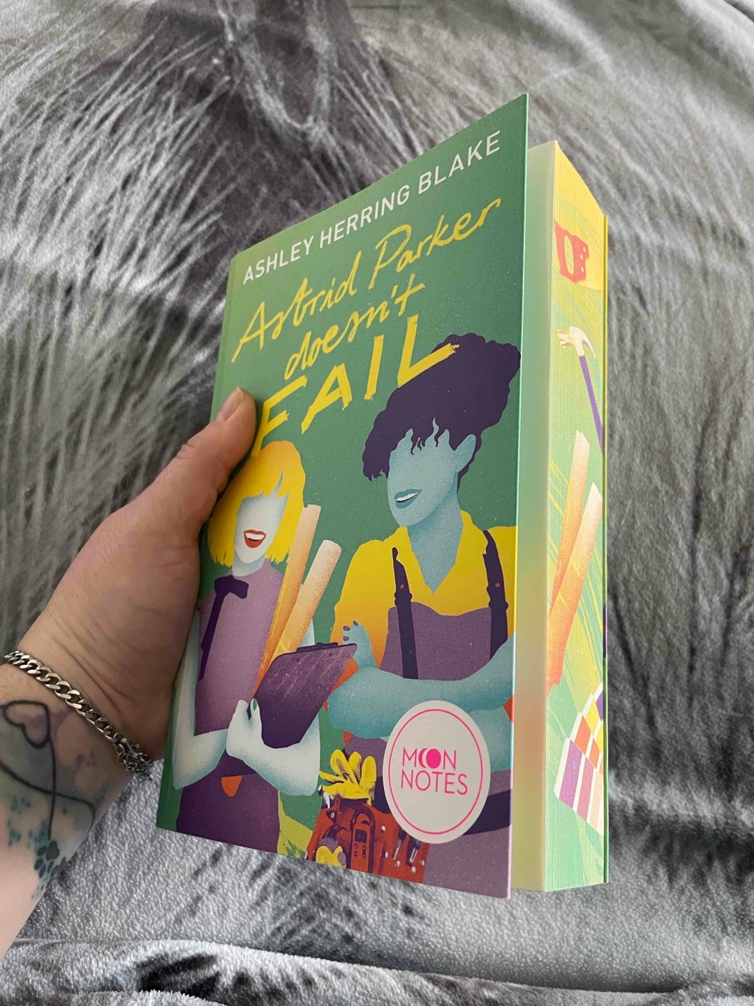 Liebe es ❤️🏳️🌈📚❤️