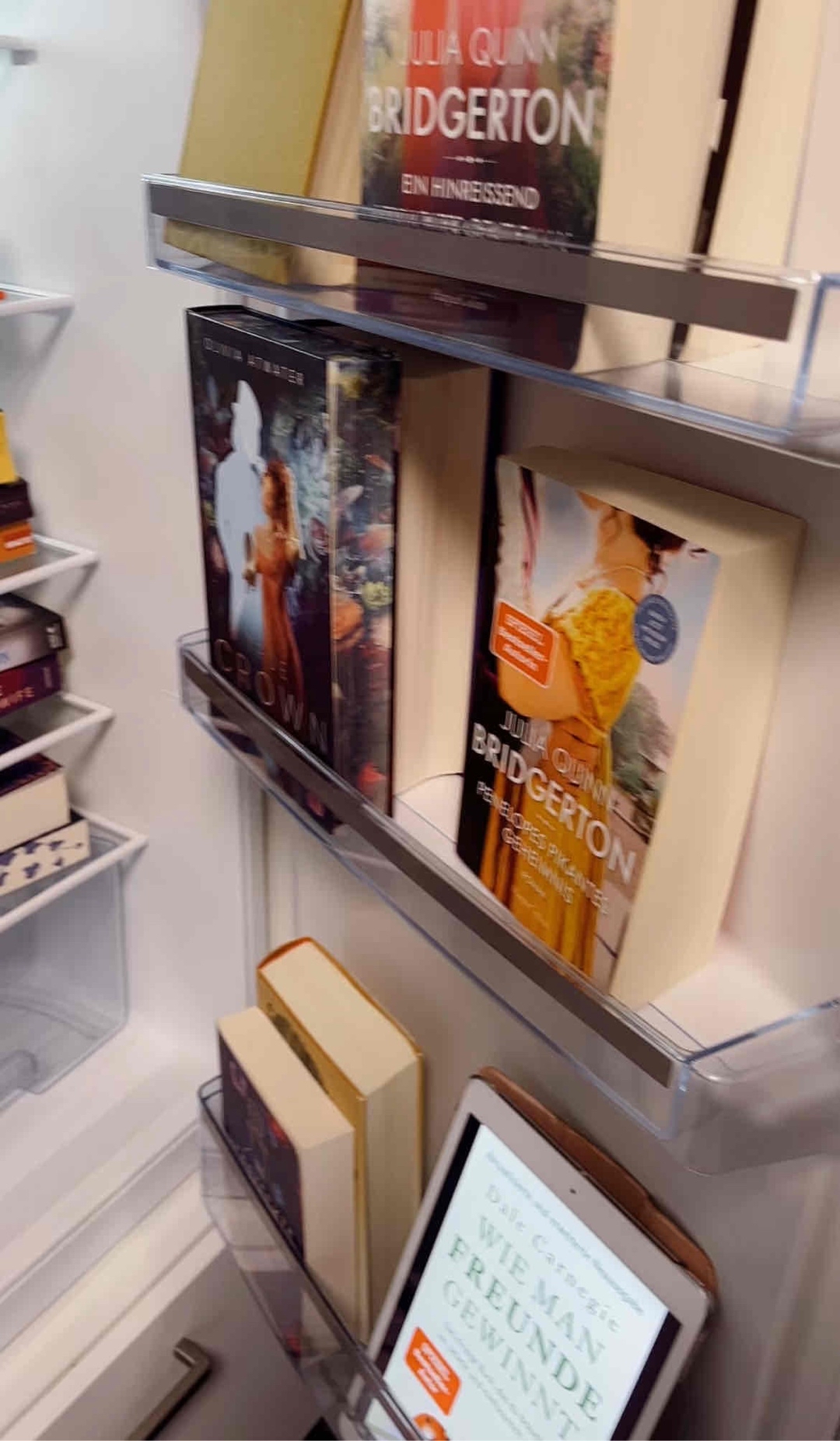Die Struktur des Buches hat mir gut gefallen, sowie die Grundidee. Das Buch ist von 1936. Was man an den verschiedenen Beispielen merkt.