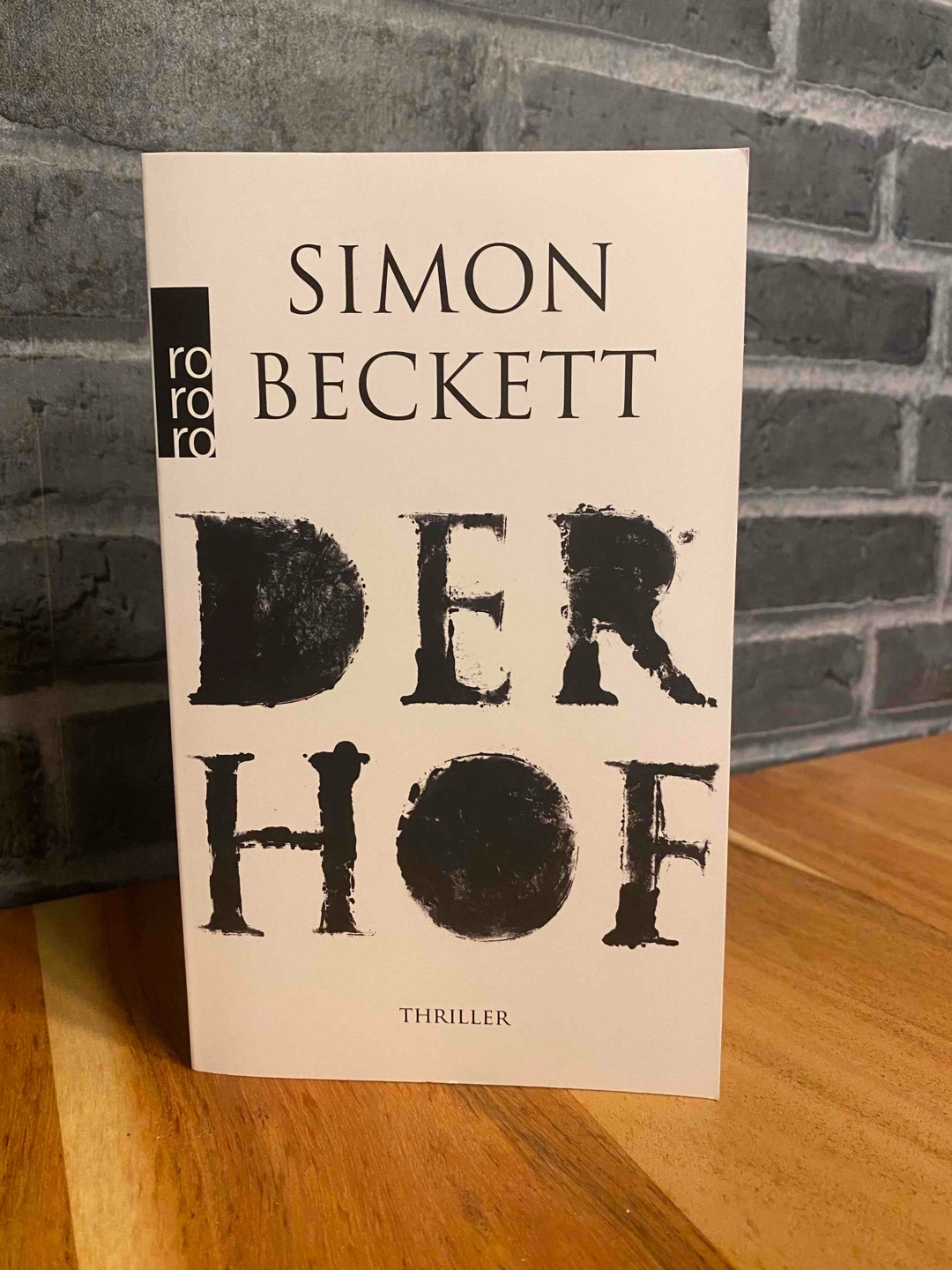 Komisches Buch, schwer zu beschreiben