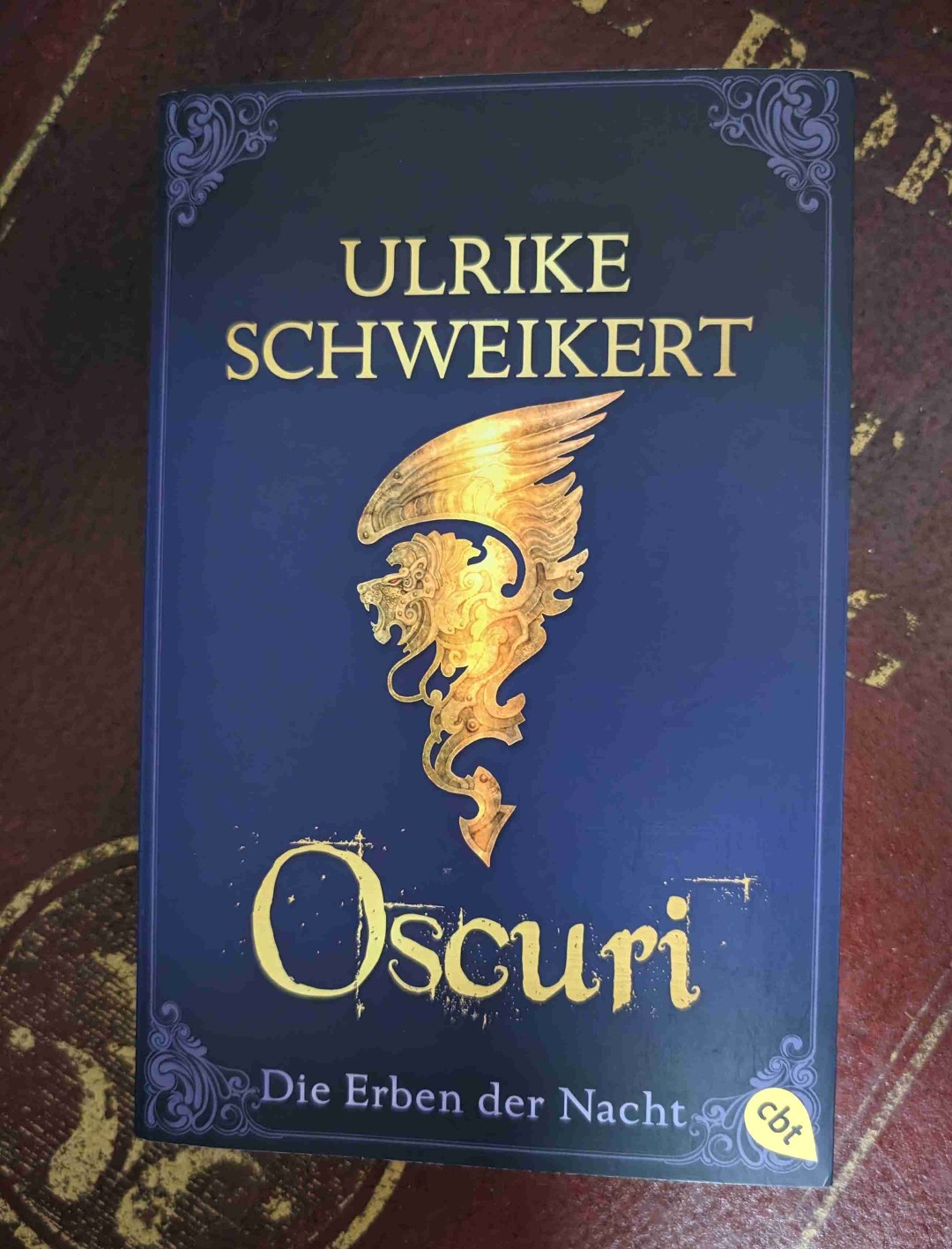 Es war spannend bis zu letzten Seite. Eine schöne Reise durch Venedig. Bin nur etwas wehmütig das damit zu Ende ist.