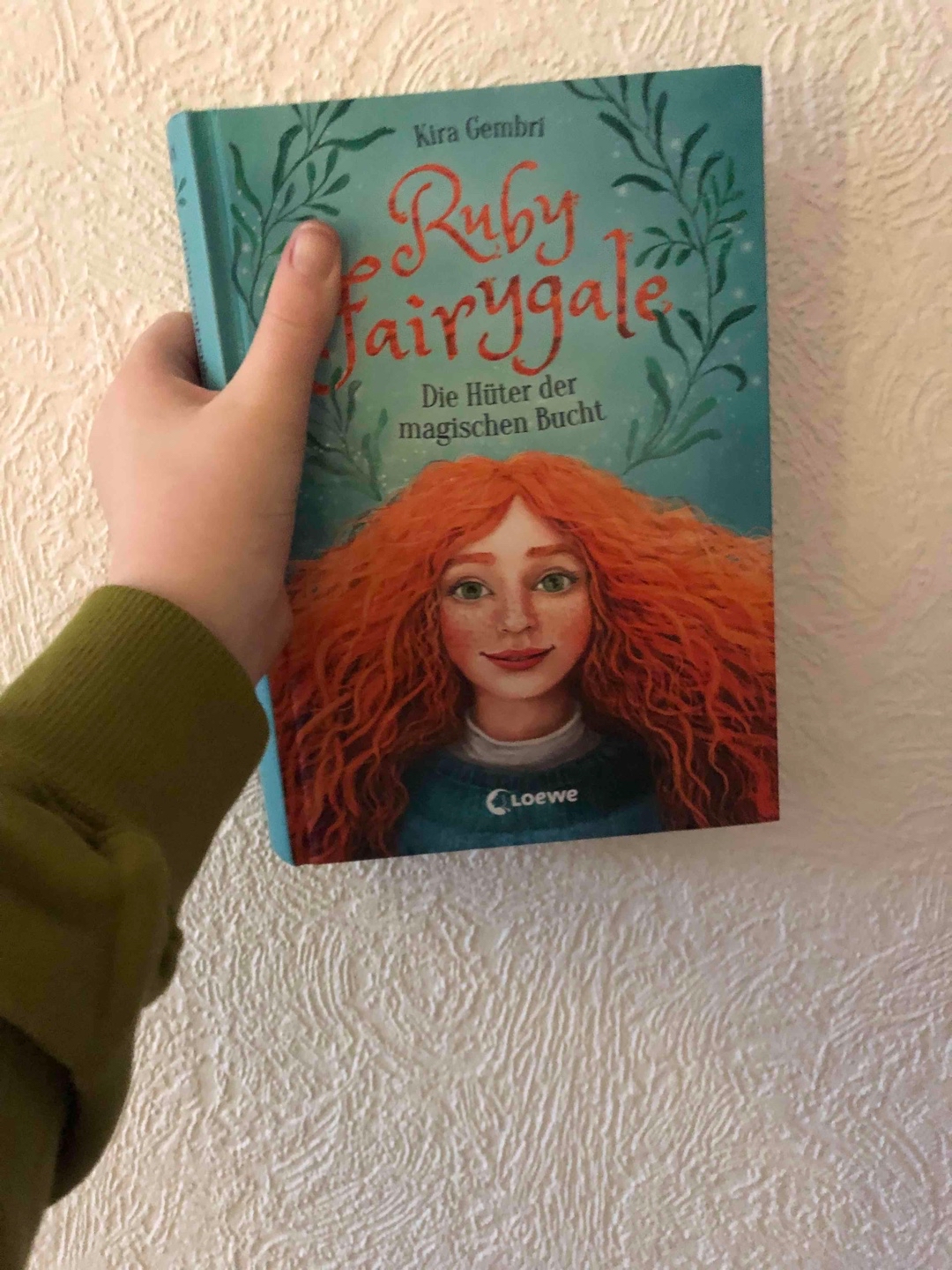 Das Buch ist so gut! Direkt schon spannend!