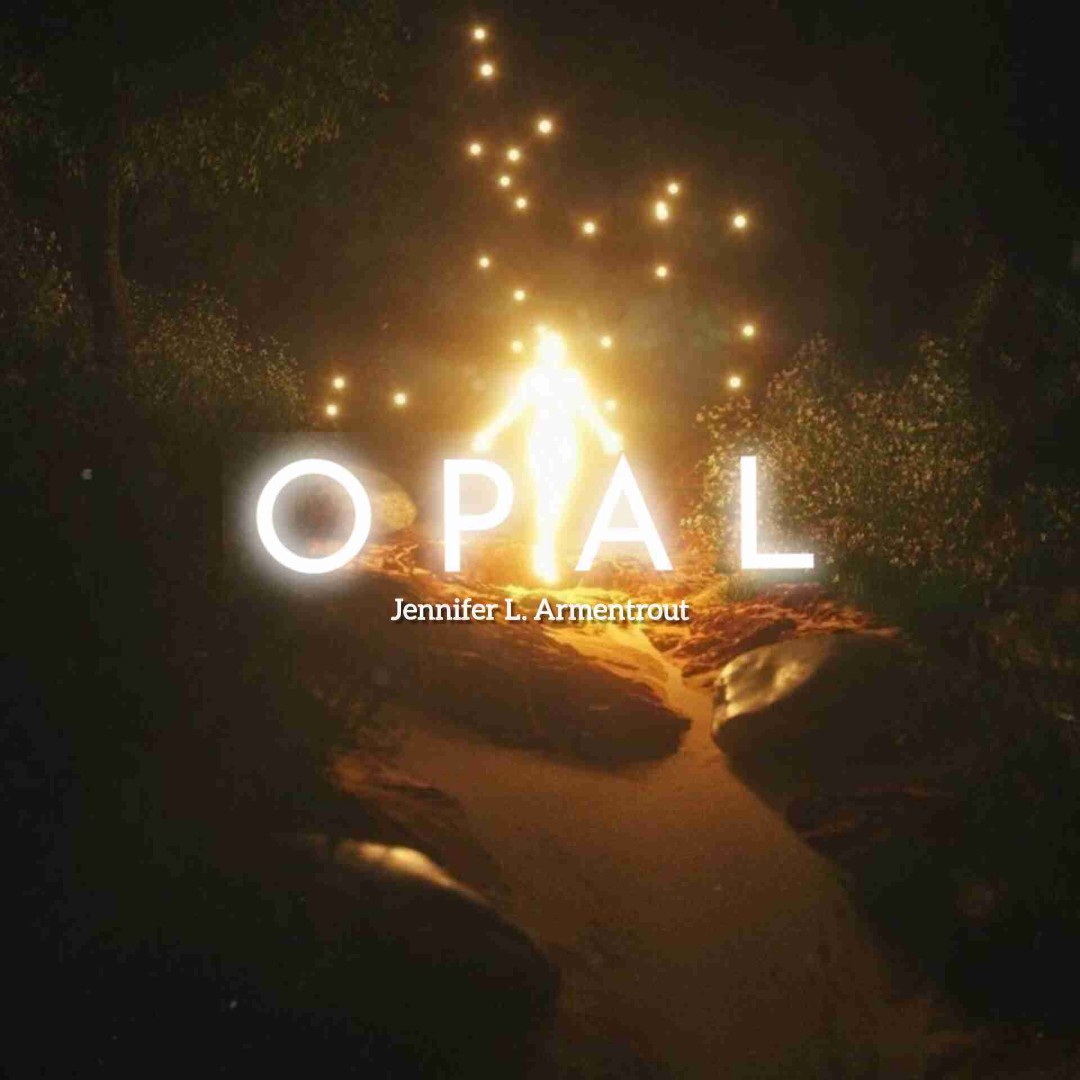 𝓘'𝓶 𝓼𝓽𝓪𝓷𝓭𝓲𝓷𝓰 𝓲𝓷 𝓽𝓱𝓮 𝓪𝓼𝓱𝓮𝓼 𝓸𝓯 𝔀𝓱𝓸 𝓲 𝓾𝓼𝓮𝓭 𝓽𝓸 𝓫𝓮 