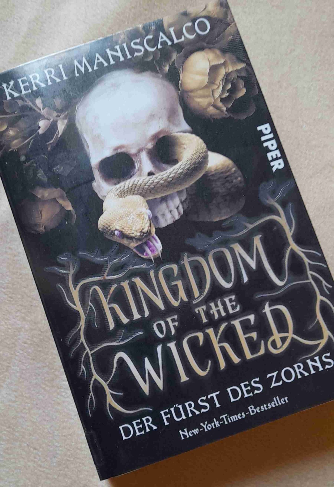 Düster, verworren und magisch!
