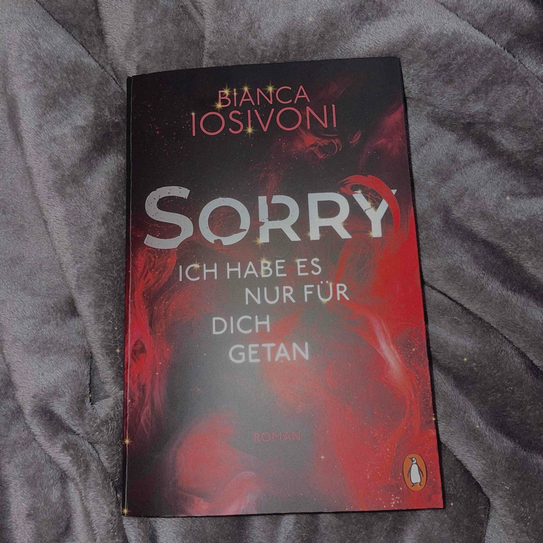 Die Spannung und die tiefen Gefühle die versprochen worden sind, sind bei mir leider nicht wirklich angekommen.