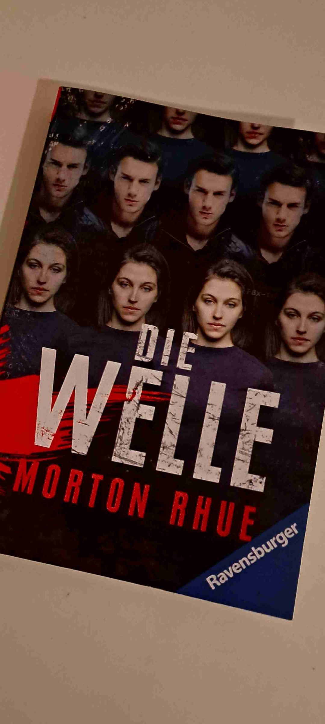 Interessantes Thema,aber nicht ganz mein Genre.