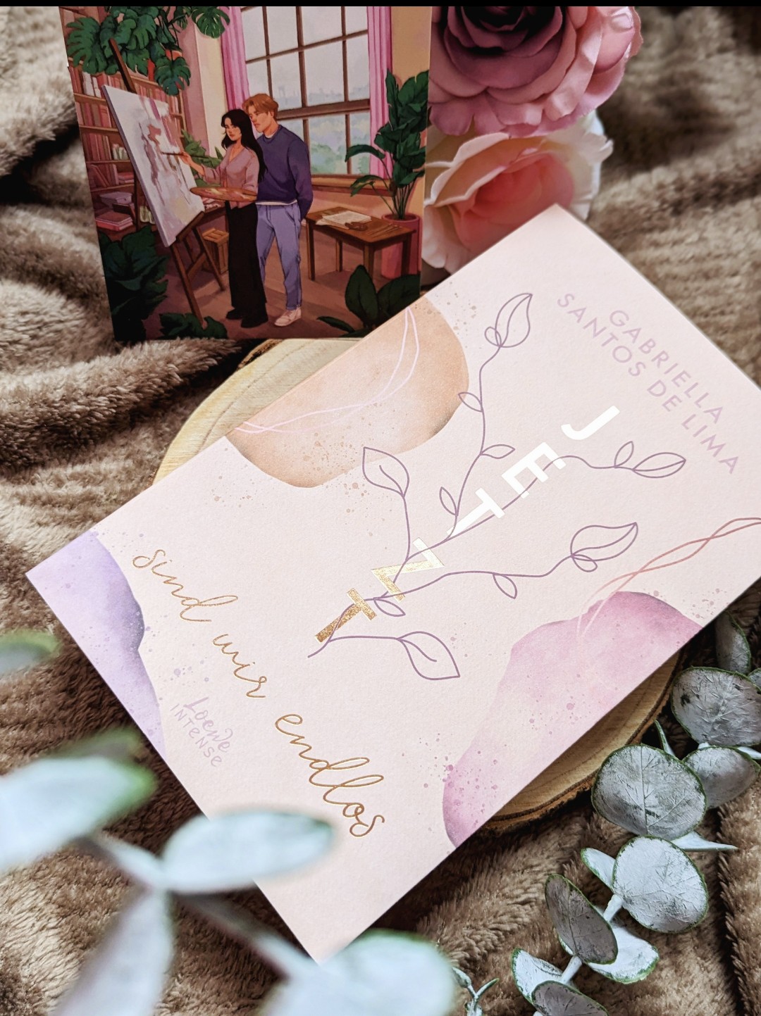 ..𝓪𝓫𝓮𝓻 𝓲𝓬𝓱 𝔀𝓪𝓻 𝓷𝓲𝓮 𝓷𝓾𝓻 𝓰𝓻𝓪𝓾.