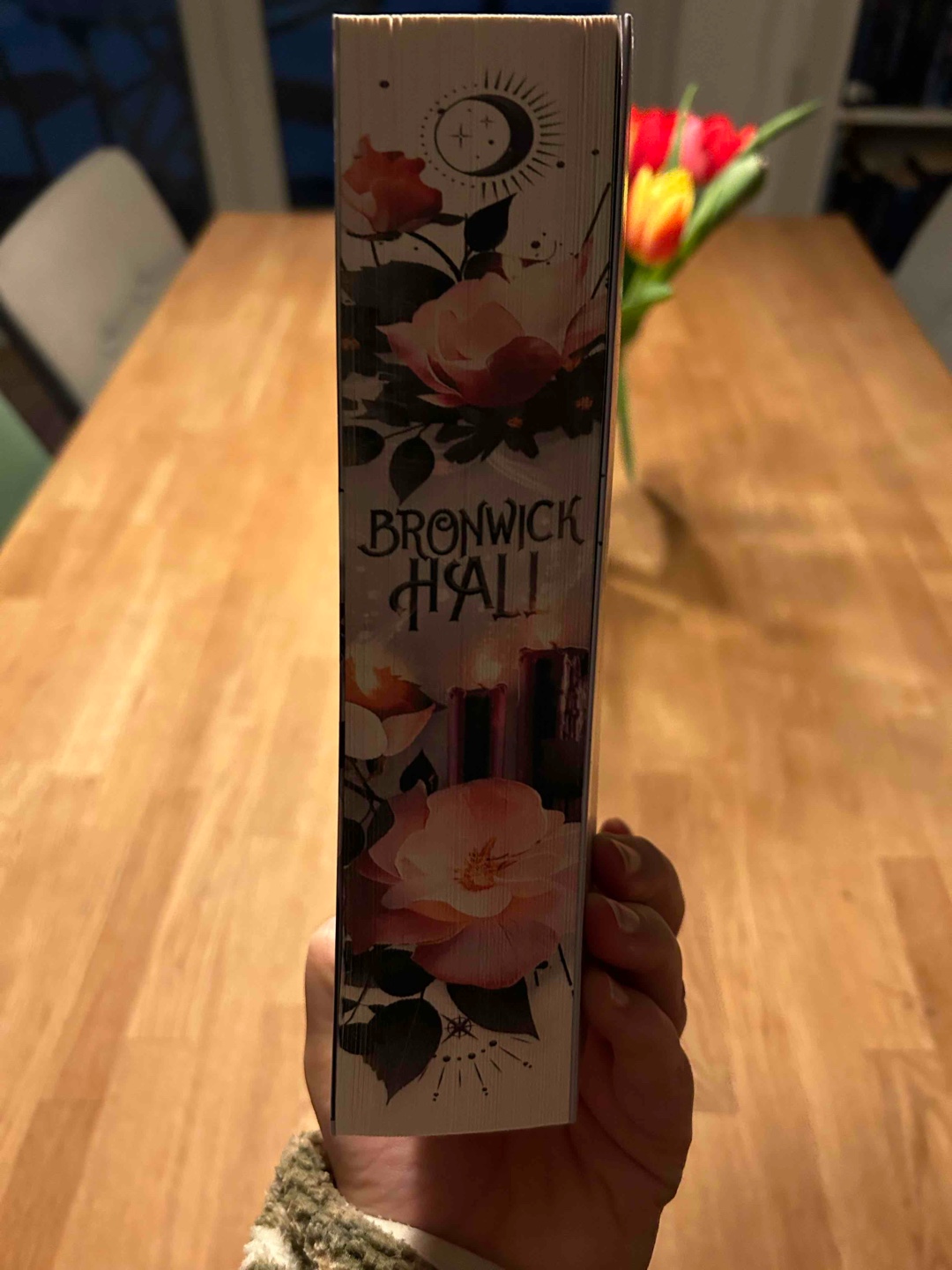 Der zweite Teil der Bronwick Hall Reihe - Dornenkrone 👑🥀