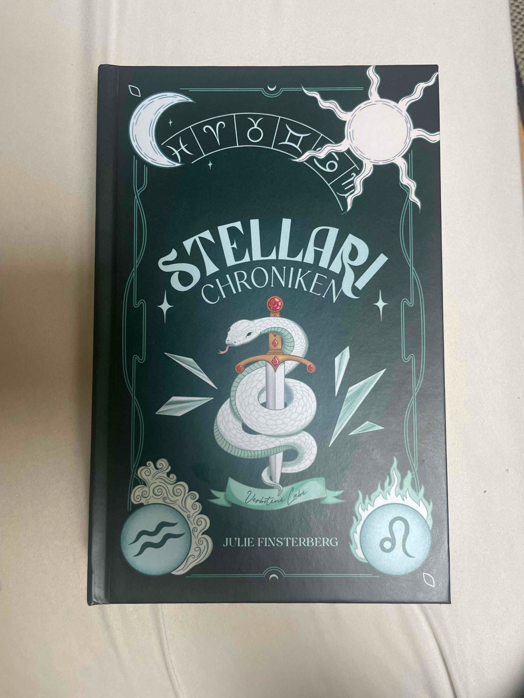 Stellari Chroniken - Verbotene Liebe 💚🐍