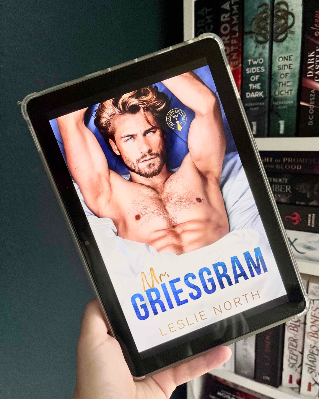 Eine überraschend tiefgründige, gefühlvolle Geschichte hinter einem unscheinbaren, sexy Cover :)