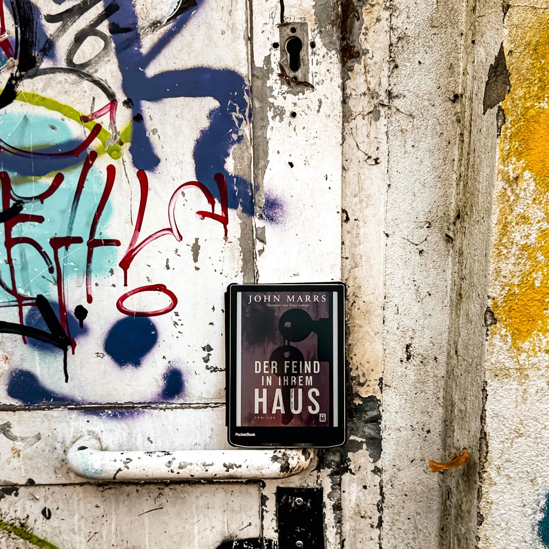 Ein zurückhaltender Thriller, fast blutleer,dennoch mit einer fesselnden und leicht amüsanten Auflösung.