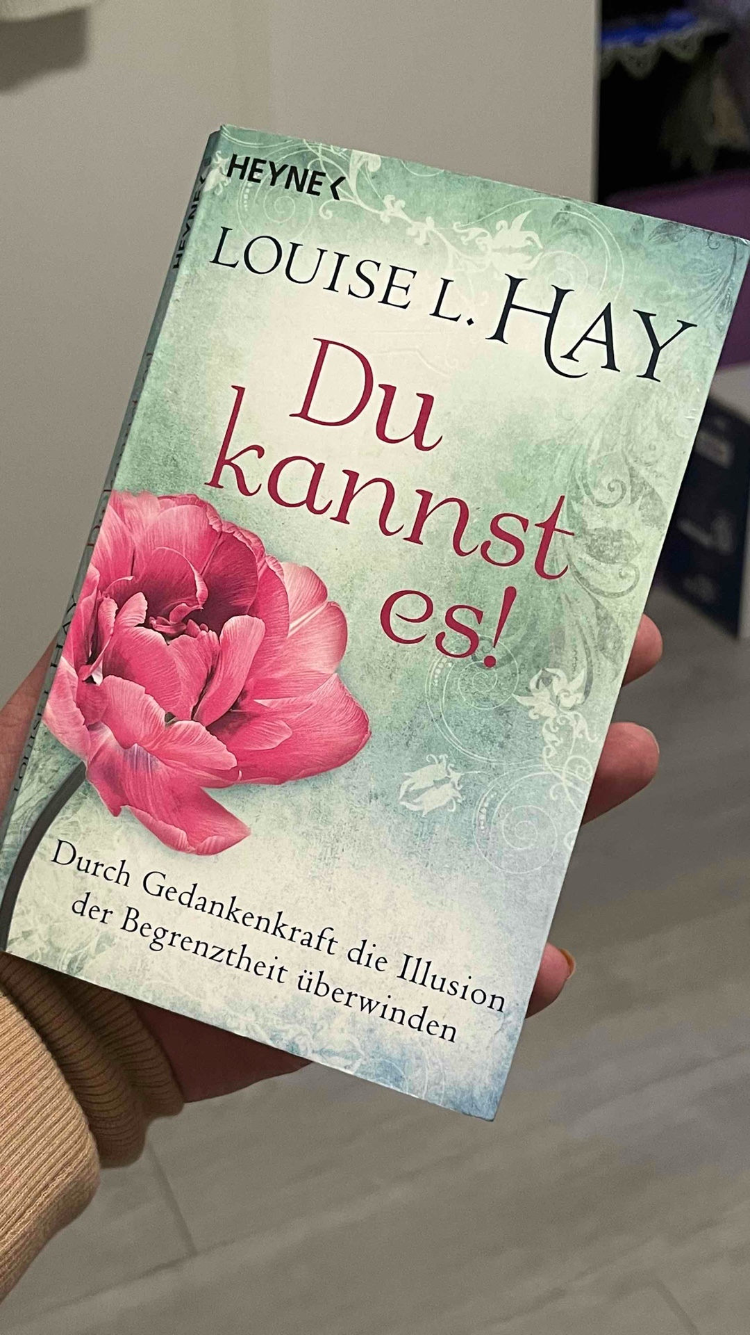 Ich denke langsam werde ich zum Fan dieser Autorin. 🙄