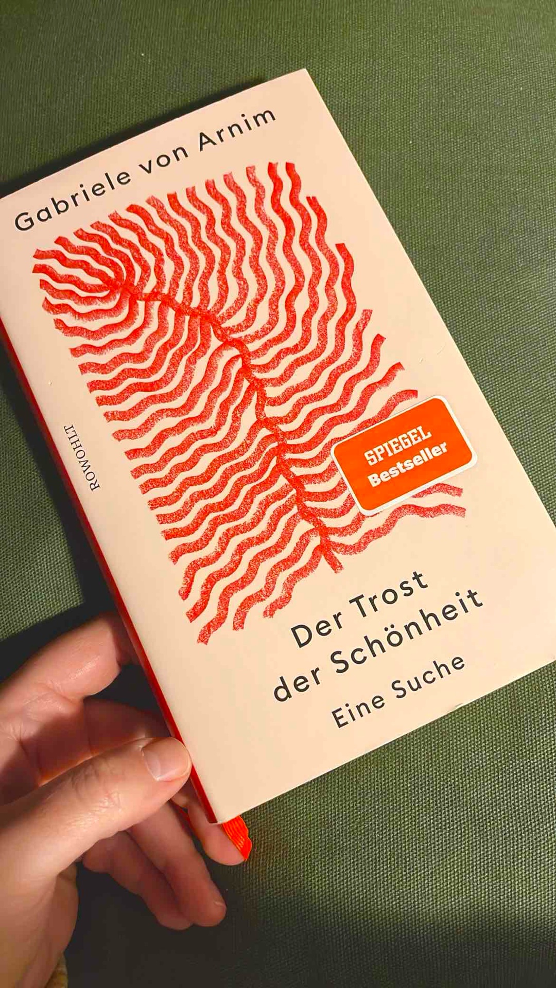 Pure Schönheit in Textformat. 5 Sterne sind noch zu wenig für dieses Buch!