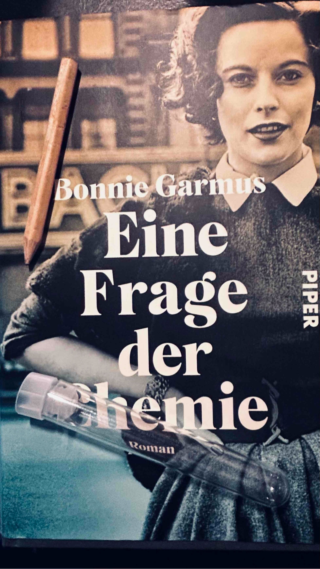 Ein ganz toller schlauer Roman  💜🧪 🥼 ✏️ 