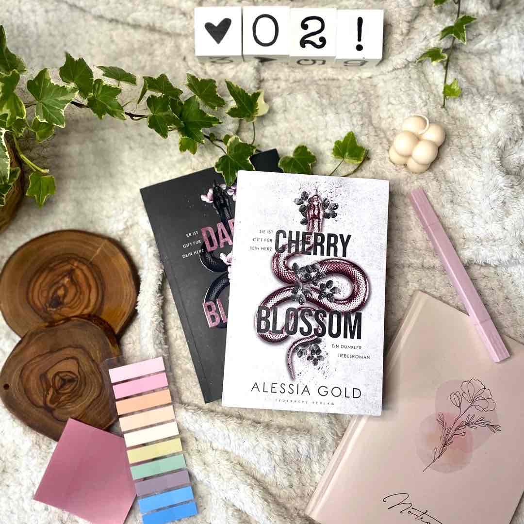 Ich liebe die Bücher von Alessia Gold und auch der 1. Teil der Blossom Dilogie hat mir sehr gefallen.