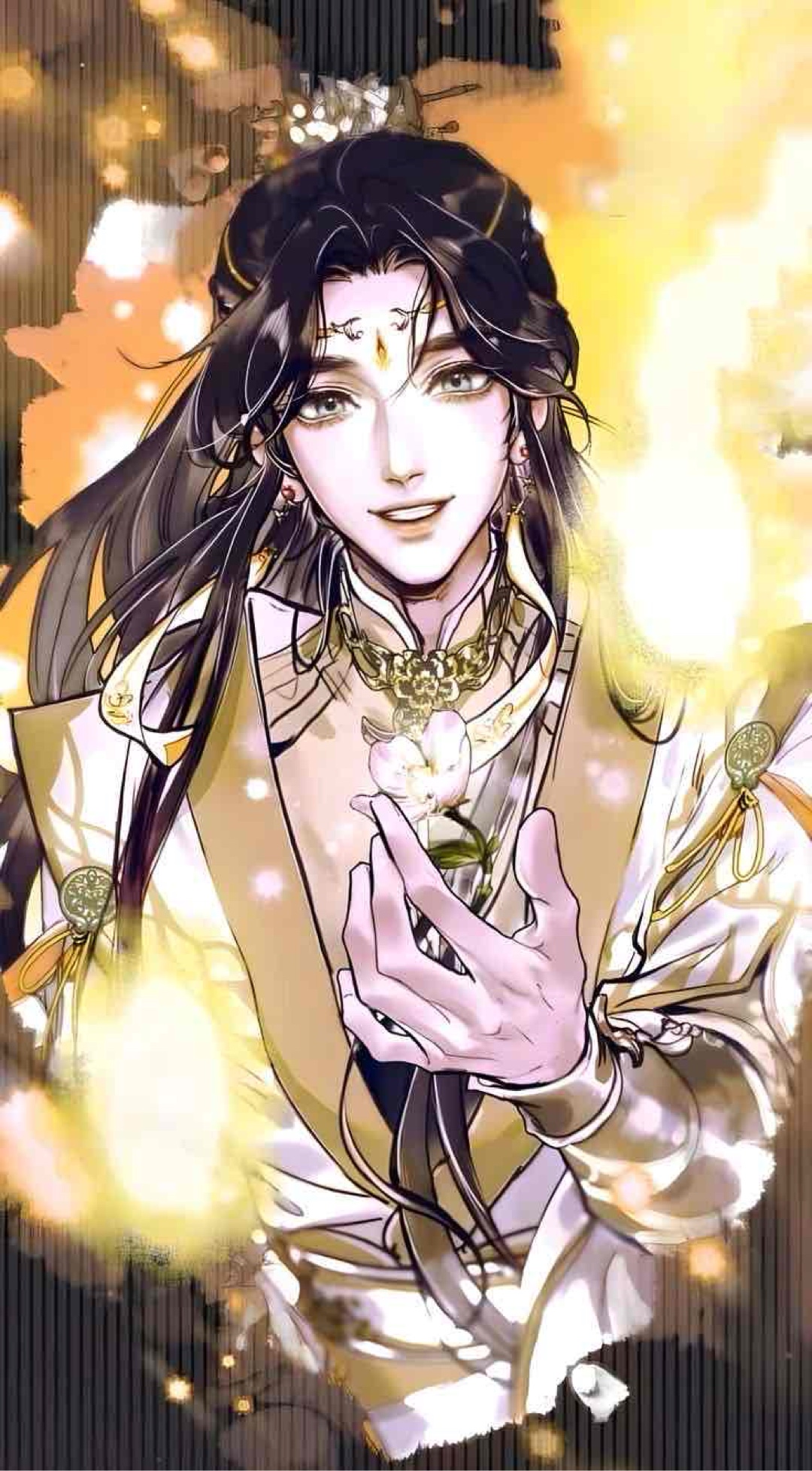 So toll !!!
Mann hat in diesem Band auch fast alles über xie lians Vergangenheit erfahren. Anscheinend ist er doch nicht so ein super guter Mensch sondern hat auch Blut an seinem Händen. Hua cheng und er sind sich auch normal näher gekommen. So süß.