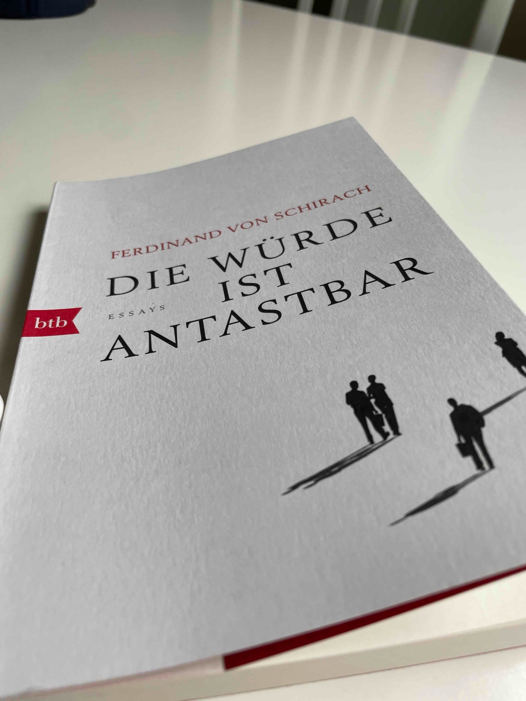 Aktueller denn je