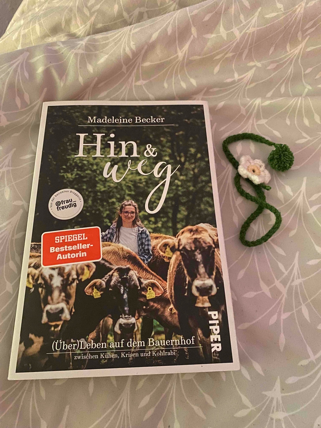 Ich bin sprachlos. Obwohl ich wusste wie es ausgeht hat mich das Buch unfassbar gefesselt!