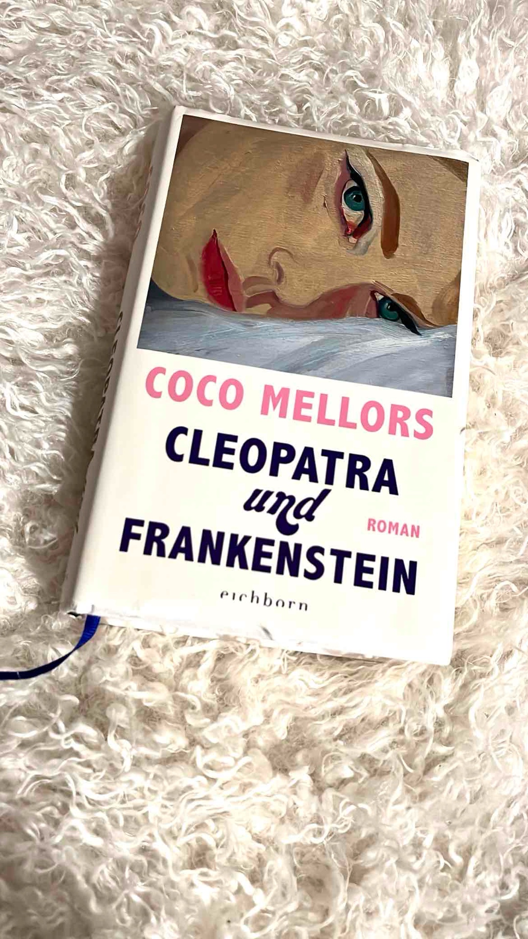 „Menschlicher Müll und Kintsugi“ fasst diesen Roman sehr gut zusammen.