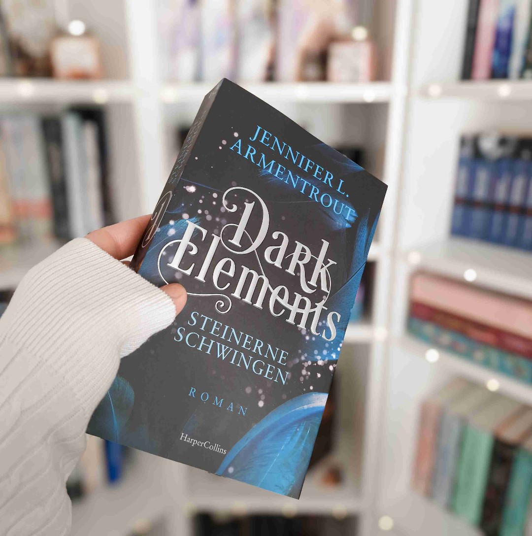 Ein Muss für alle Fans von Jennifer L. Armentrout, dass im Regal nicht fehlen darf!