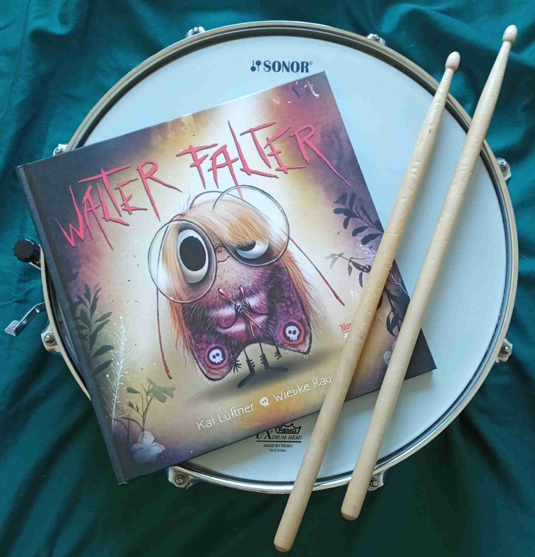 Heavy Metal im Kinderbuch? Mit Insekten? Und dann auch noch gereimt? Das geht! Und wie!