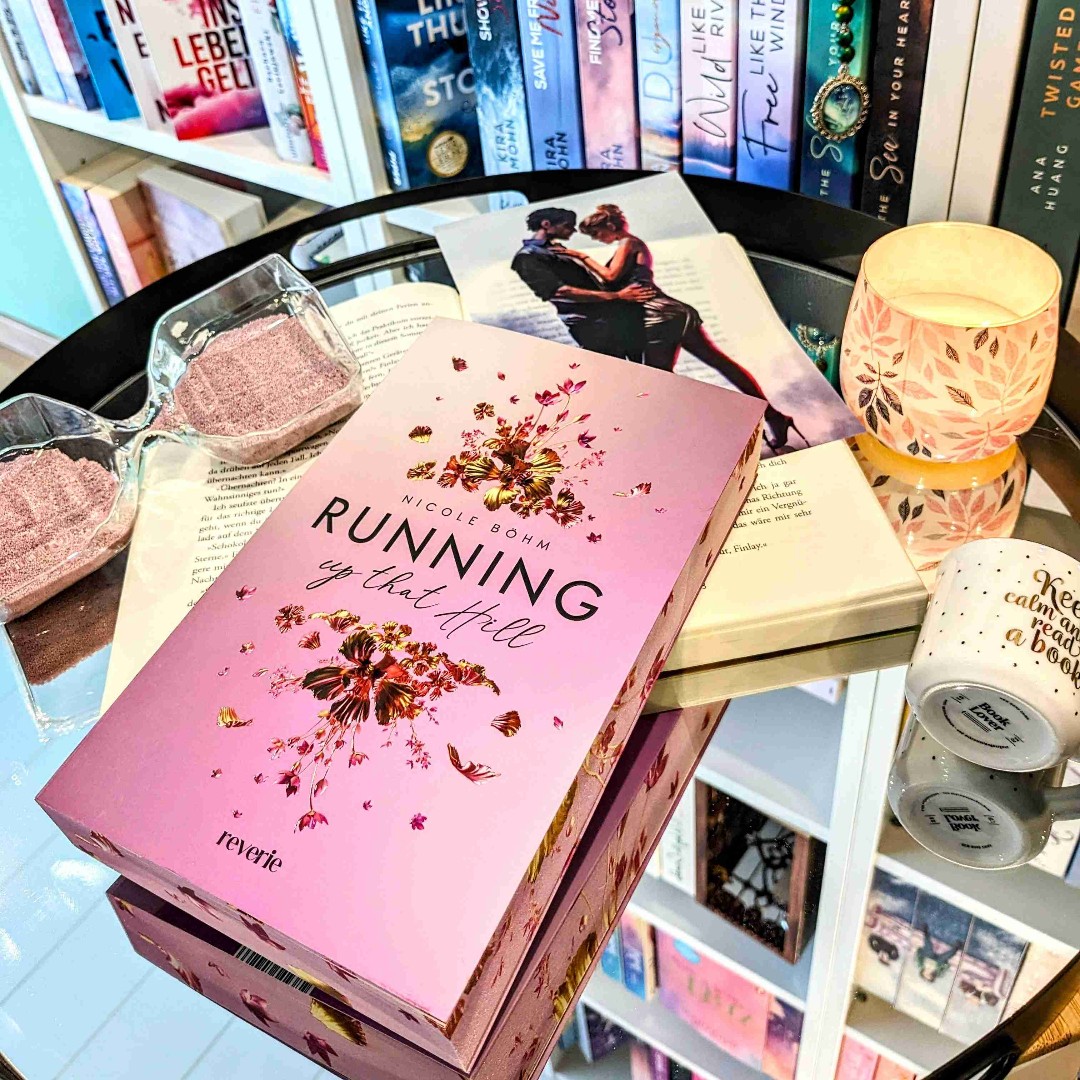 "Running up that Hill" bekommt von mir eine große Leseempfehlung und an alle die "This is our time" auch schon gelesen haben ist dieses Buch auf jeden Fall auch genau das Richtige! 🥰📚