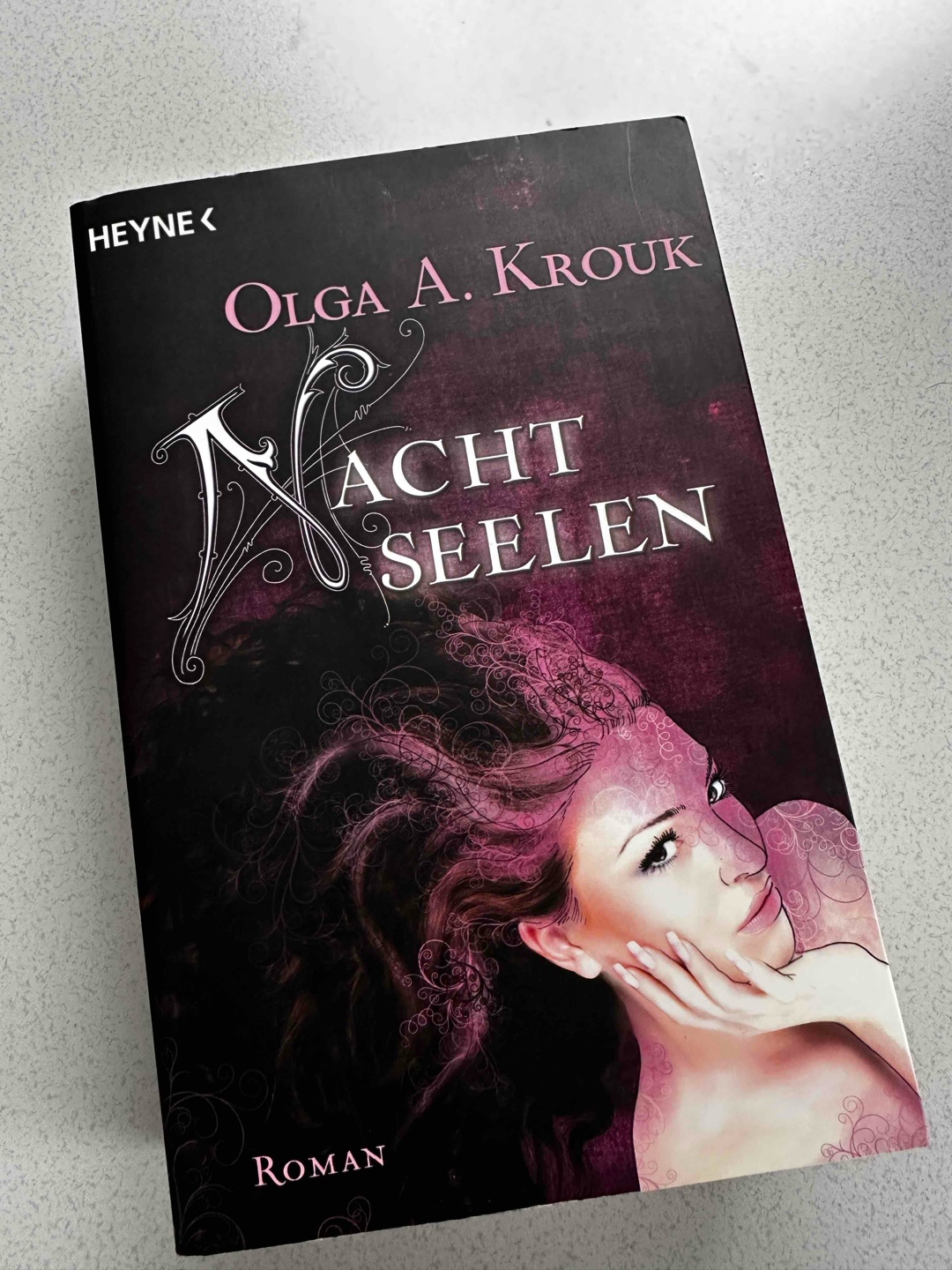 Spannend geht die Geschichte um die Metamorphen und die Nachtzeher weiter