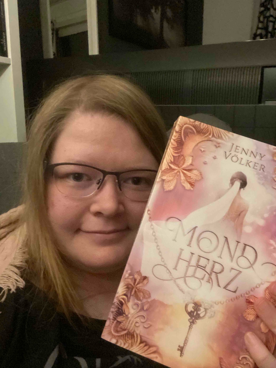 Hach ja… Marly und Alec. Natürlich ist er der Prinz☺️ Ich find diese Märchengeschichten so schön 🥰
