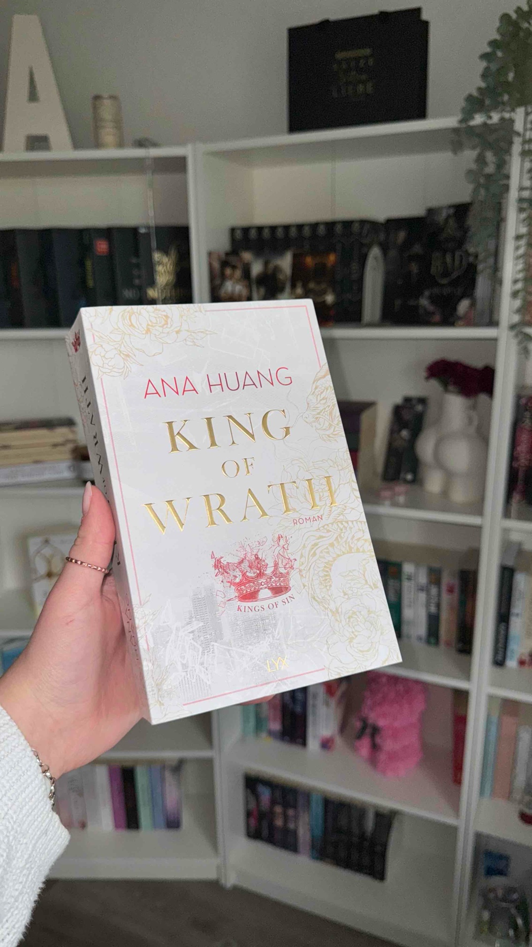 men written by Ana Huang >>> 😫
