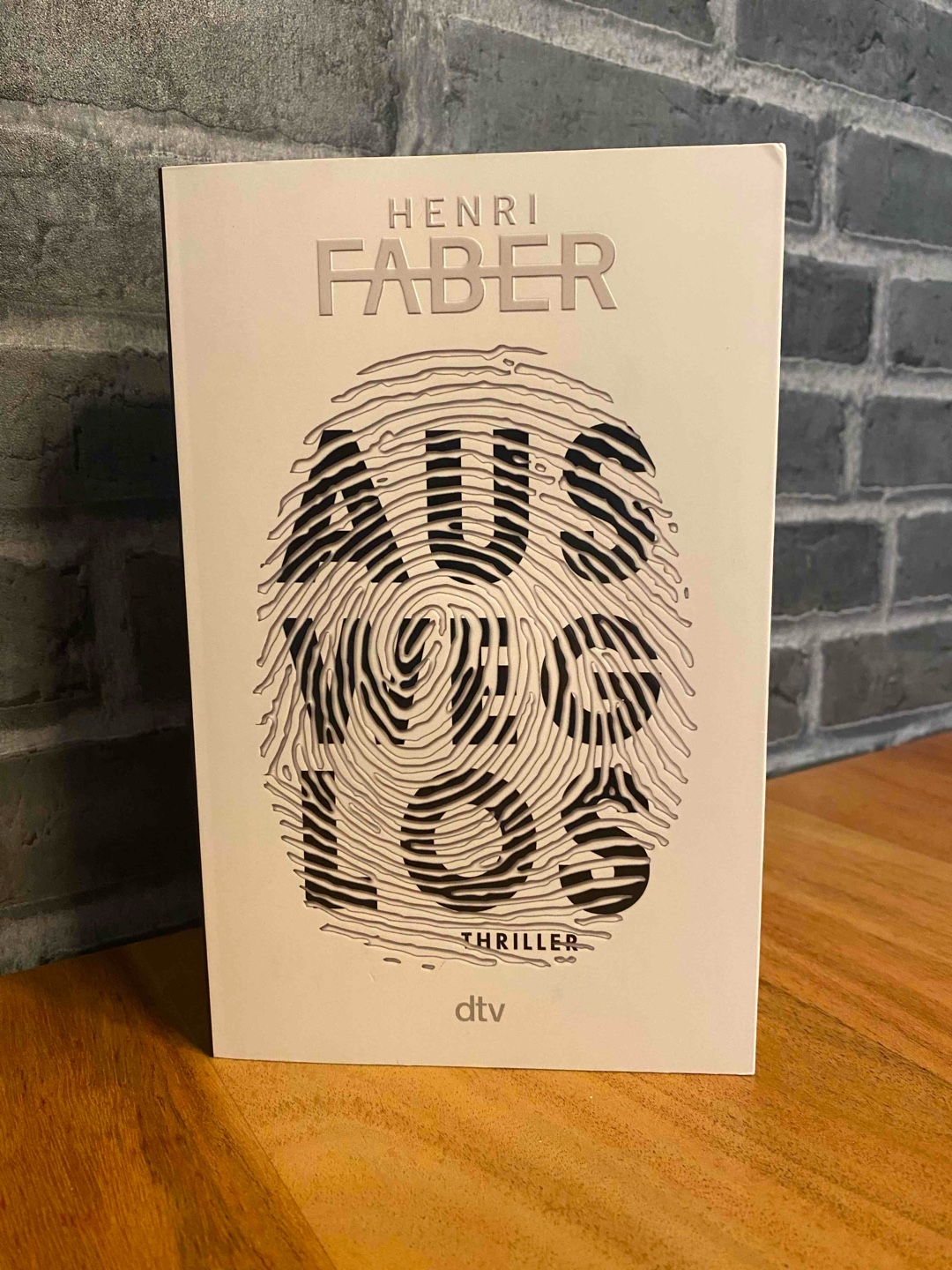 Guter, spannender und lange undurchschaubarer Thriller