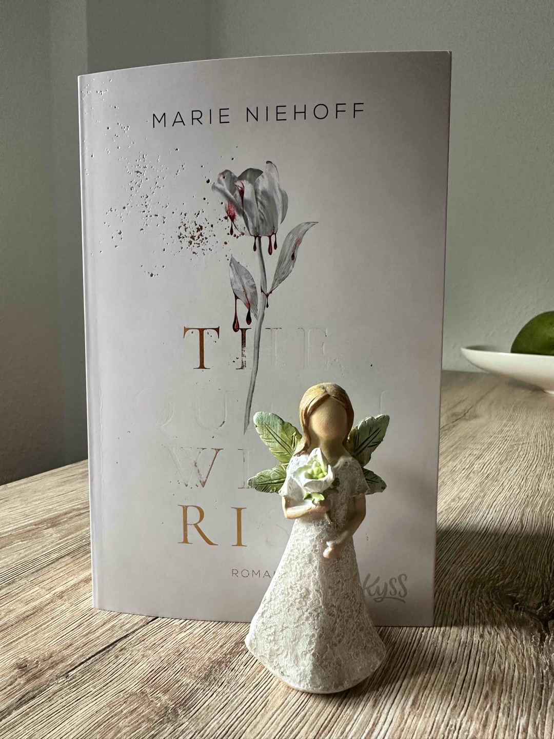 Empfehlung ❤️📚 Es ist unglaublich!
Spannender zweiter Teil 🧛❤️🥰 und toller Abschluss der Dilogie