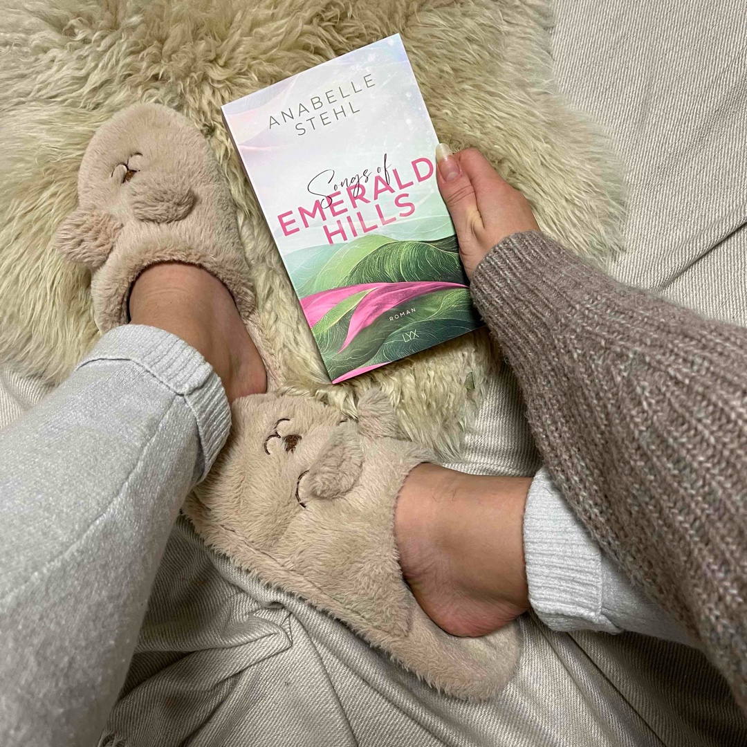 Ein wundervoller Roman, mit tollem Setting, Gefühl und ganz viel Herz ❤️
Schnappt Euch schnell dieses tolle Buch und lasst Euch von dem Zauber Irlands inspirieren 🫶🏻