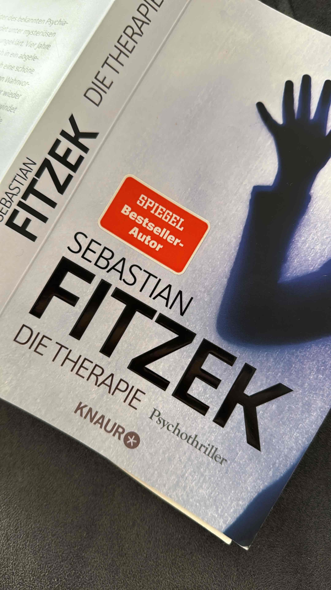 War mein erstes Buch von Sebastian Fitzek und definitiv der Anfang der Fitzek Sucht ❤︎︎