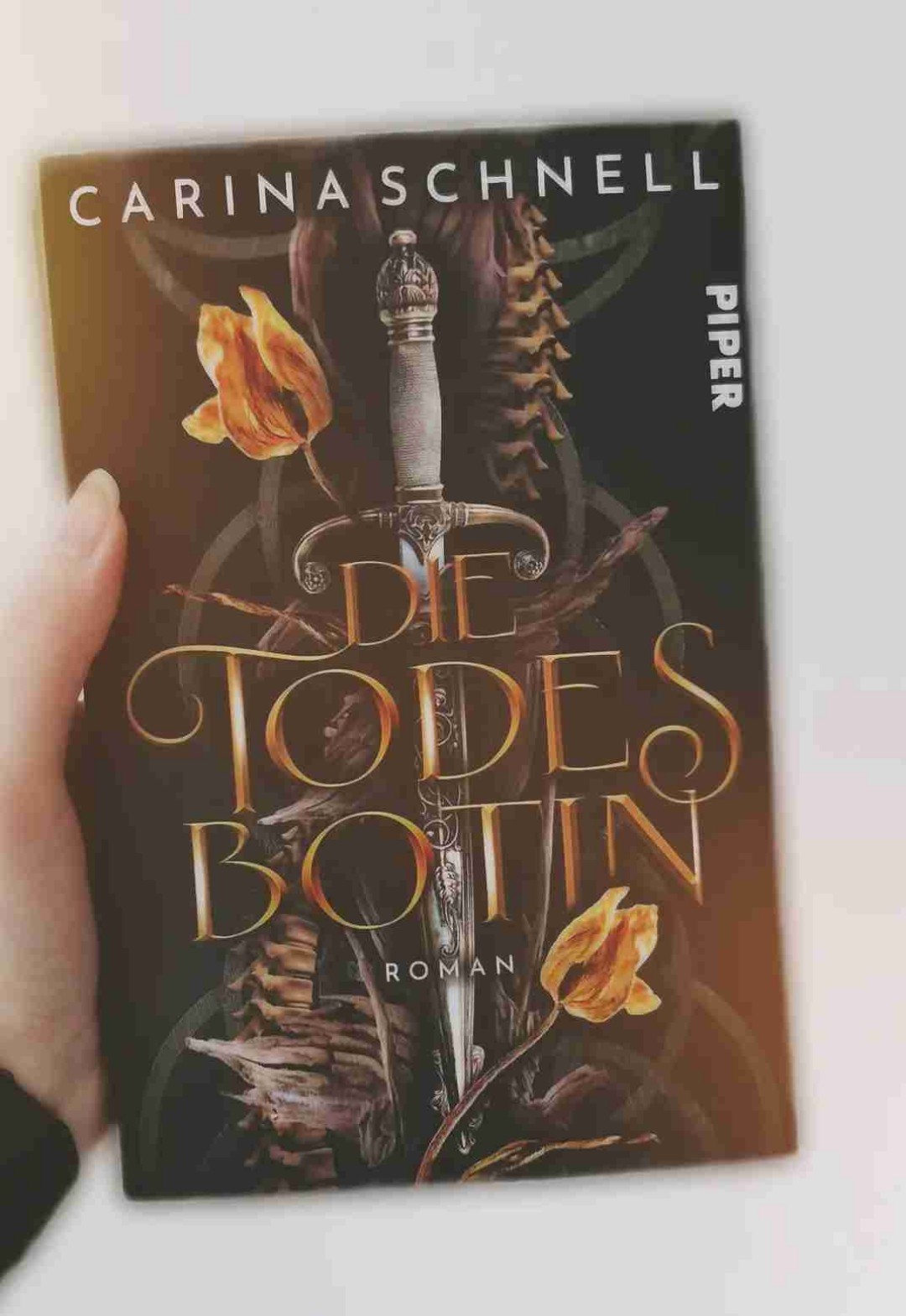 Schöne Mischung aus Urban Fantasy, Crime & Romance