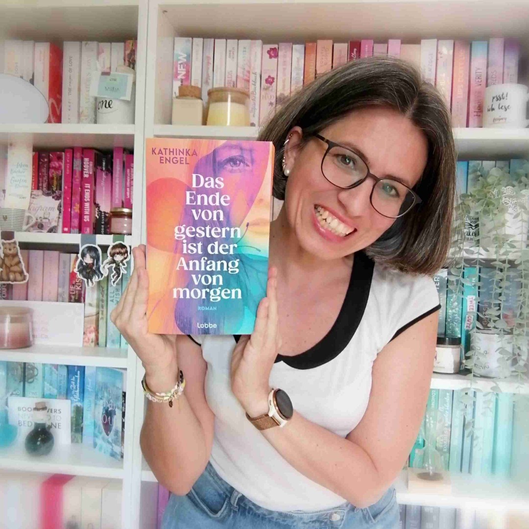 Was für ein besonderes, wertvolles und einzigartiges Buch vor einer tollen Kulisse, viel Atmosphäre und genialen Protagonistinnen. Danke Kathinka.