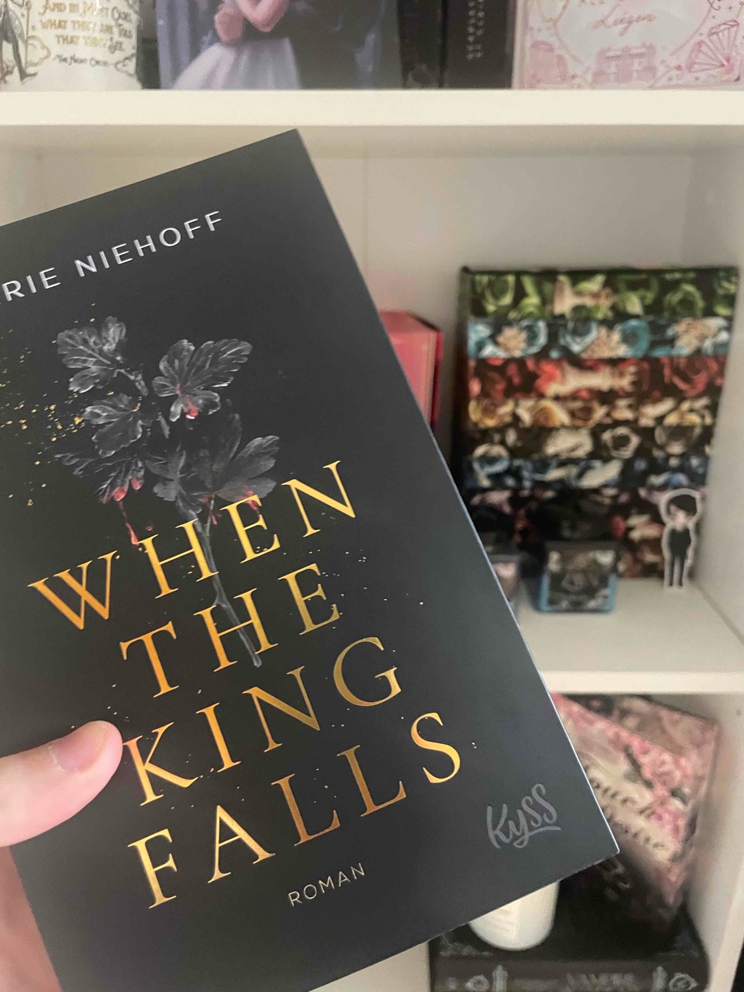 When the King Falls