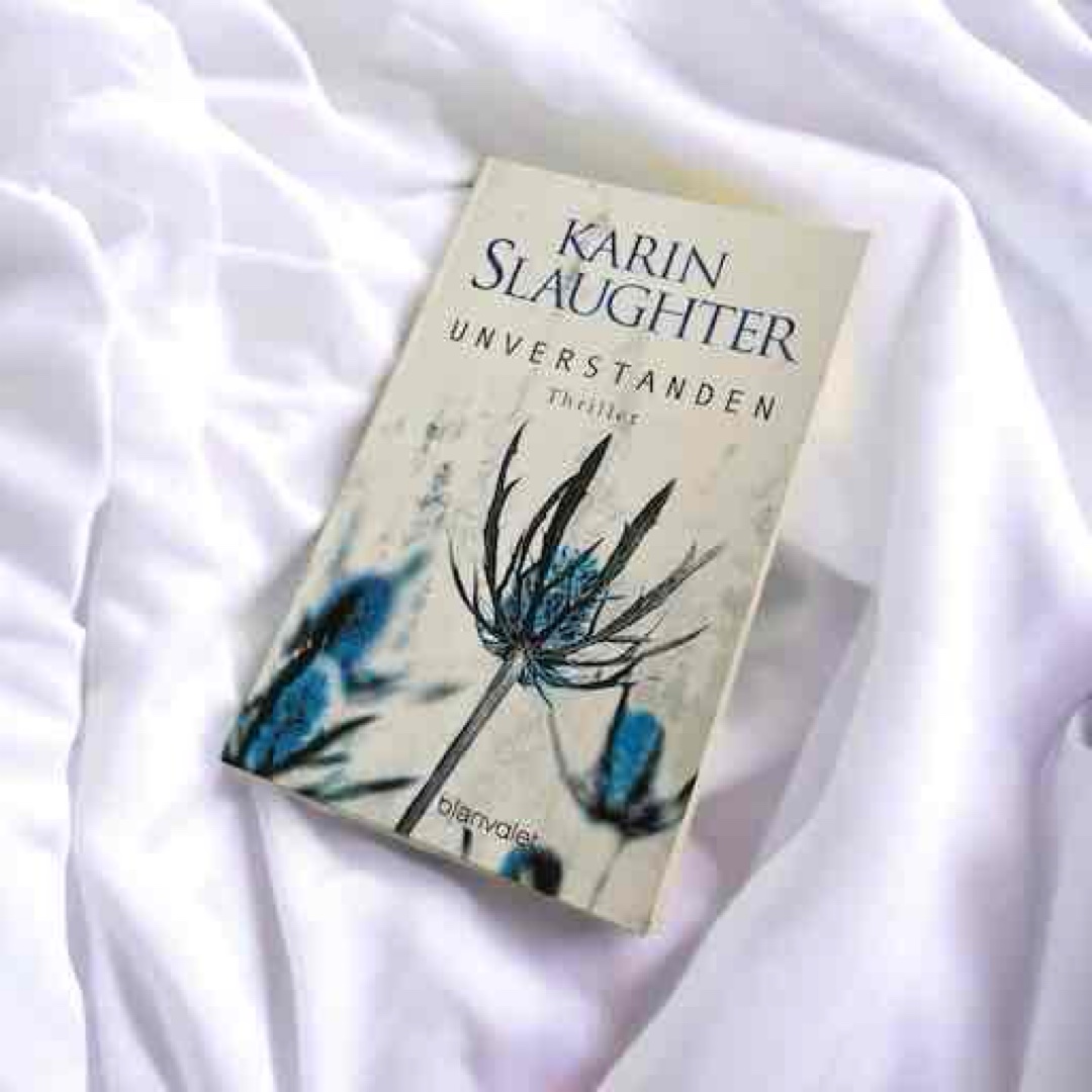 lieber ihre Bücher anstatt Kurzgeschichte