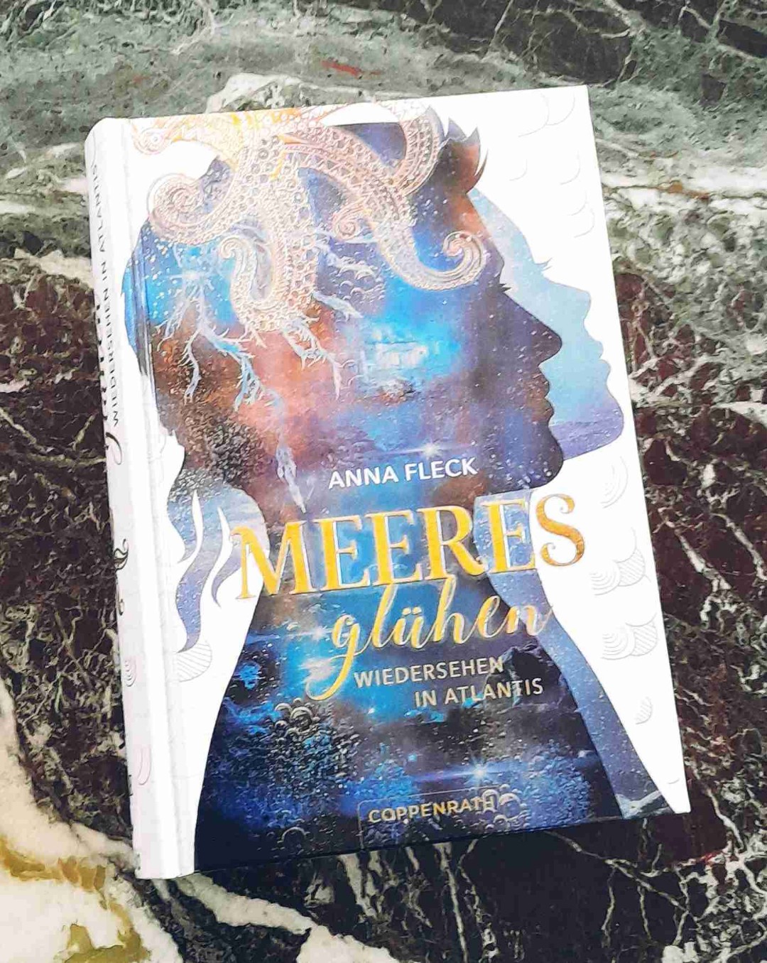 Ich liebe, liebe, liebe dieses Buch!!! Bisher mein liebstes Jahreshighlight! 😍😍😍