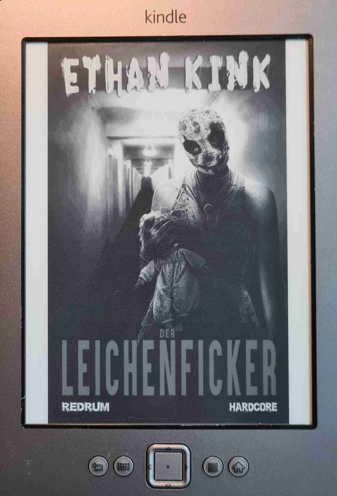 Was für eine abgefuckte Scheiße. Mehr davon.