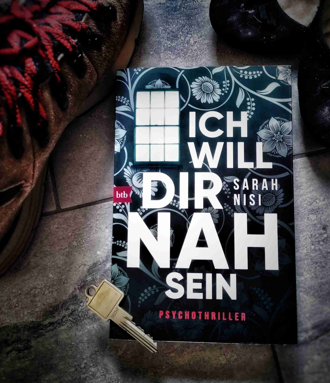 Ganz starkes Buch über Stalking und ihre Folgen.