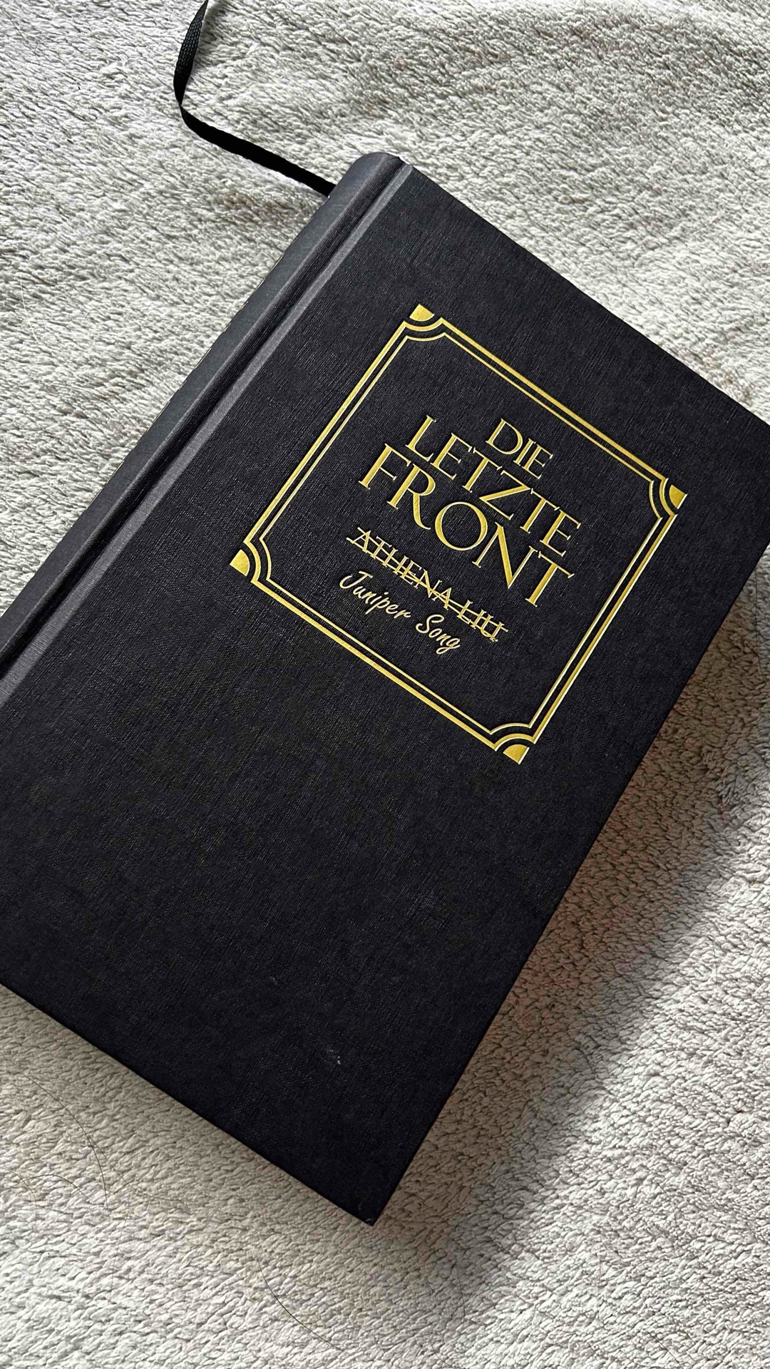 💛📓🖋️