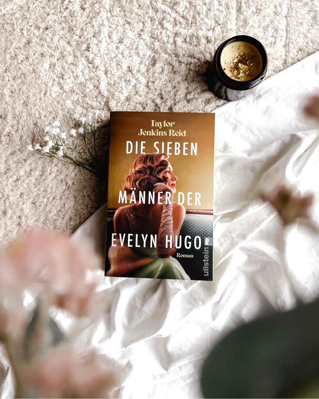 Ein Buch das einen über sich selbst und seine Moral nachdenken lässt.