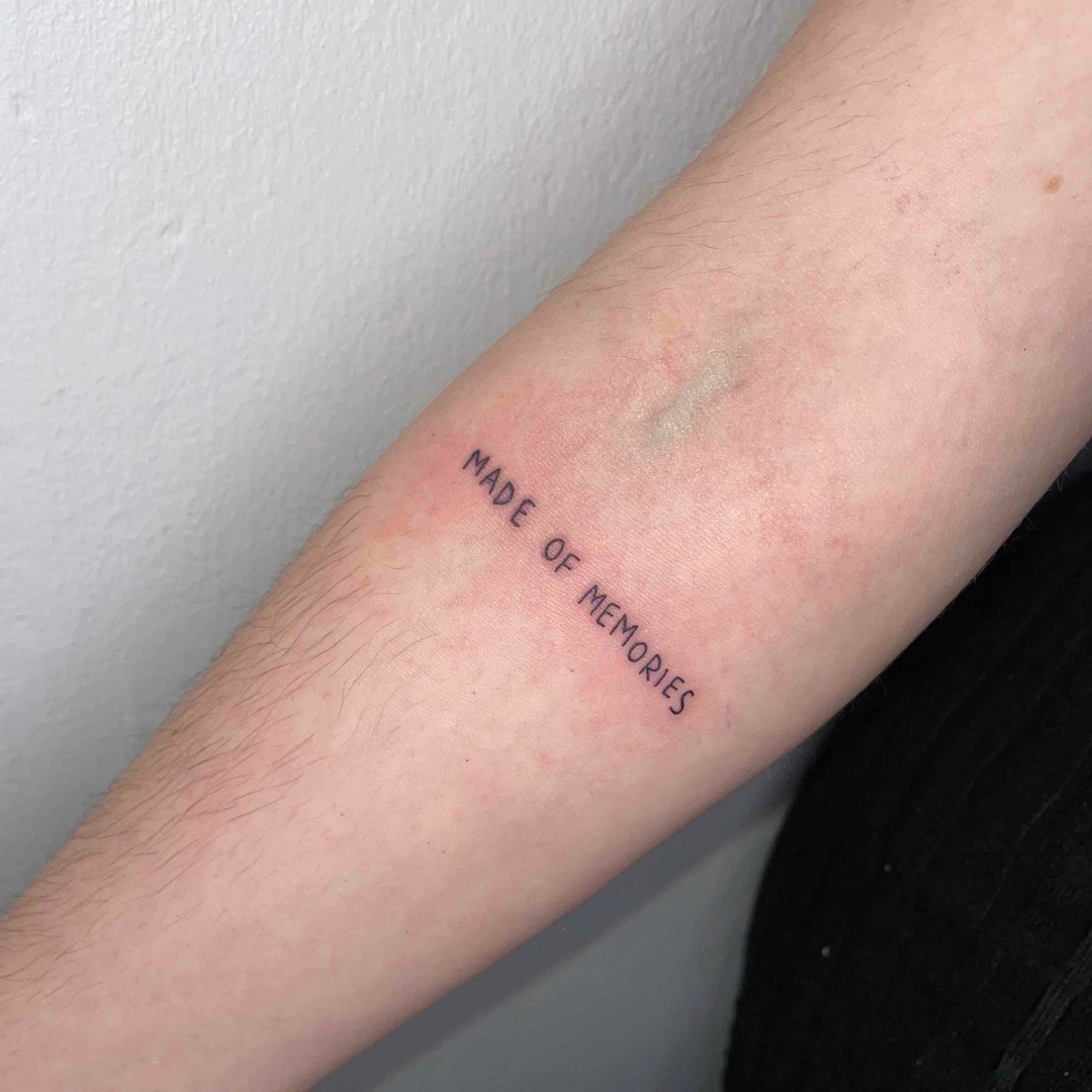 Philtatos. Most beloved. This book is my absolute favourite, if i could give it more stars i would. I didn‘t get a quote tattooed just because. This book is a literal masterpiece.