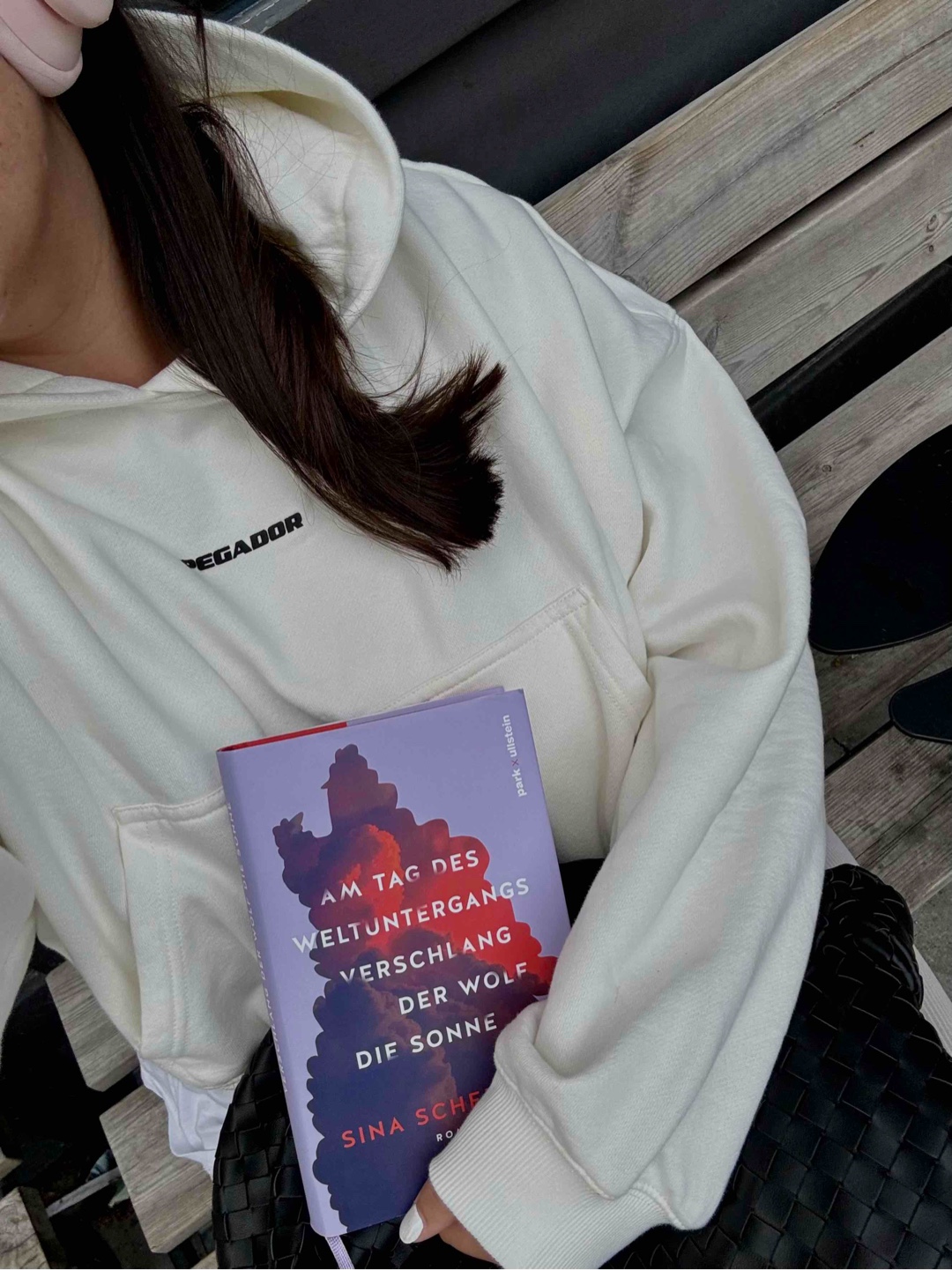 Ich habe noch nicht die richtigen Worte für dieses Buch 💜