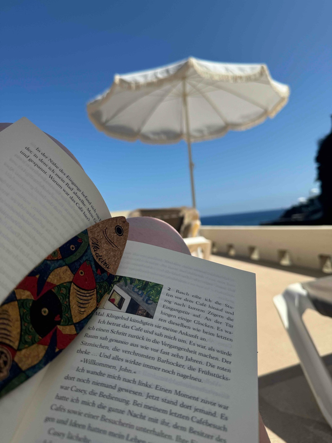 Wie auch beim ersten Buch, bin ich auch der Fortsetzung verfallen. Es regt zum nachdenken an und zeigt wieder neue Facetten, die es wert sind, im Leben zu bedenken. Besonders interessant fand ich persönlich die herangehensweise in Bezug auf das Elternsein.