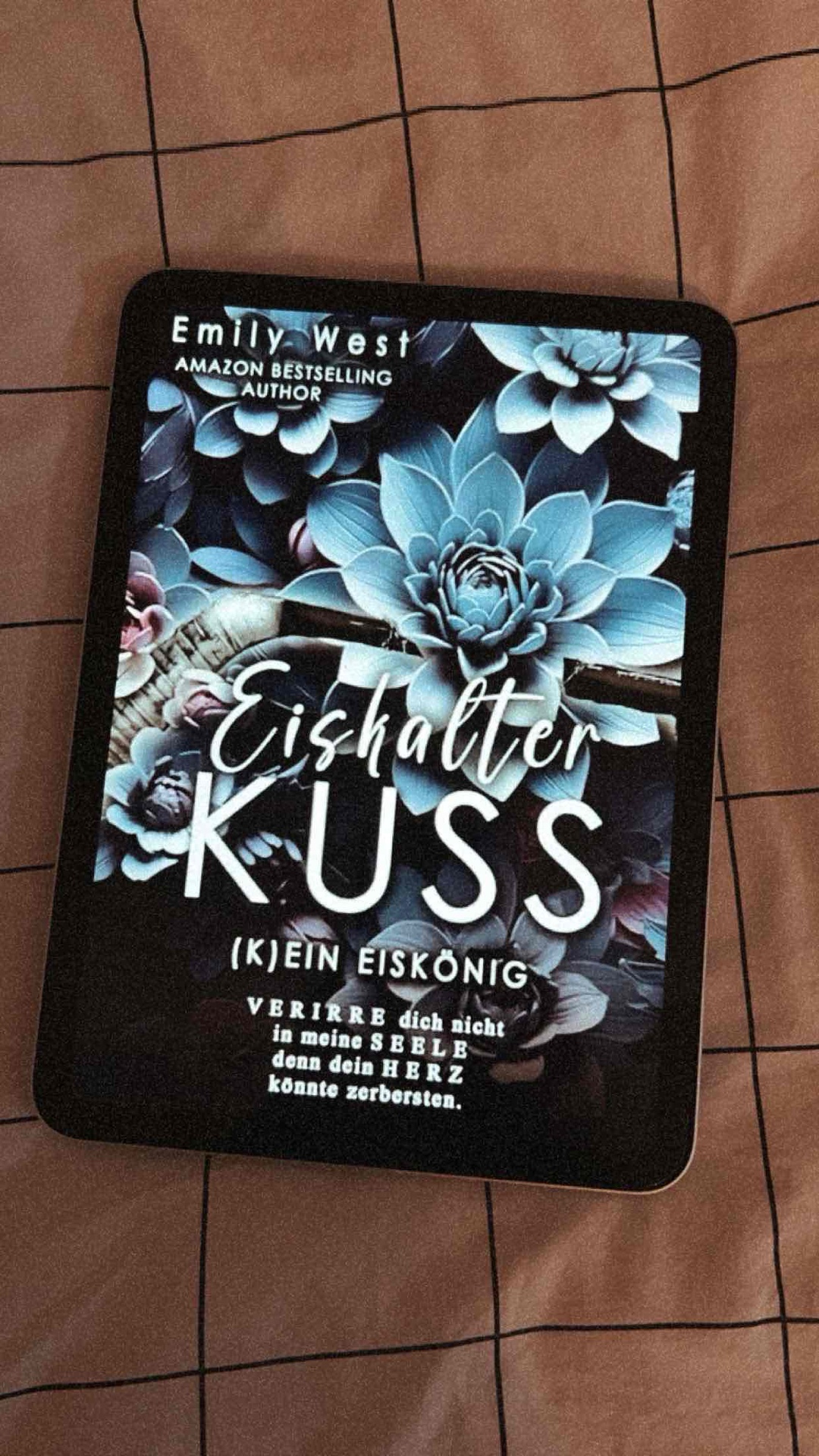 Folge mir in den Abgrund, Tyler, nur für einen Augenblick. Nur für einen Kuss.