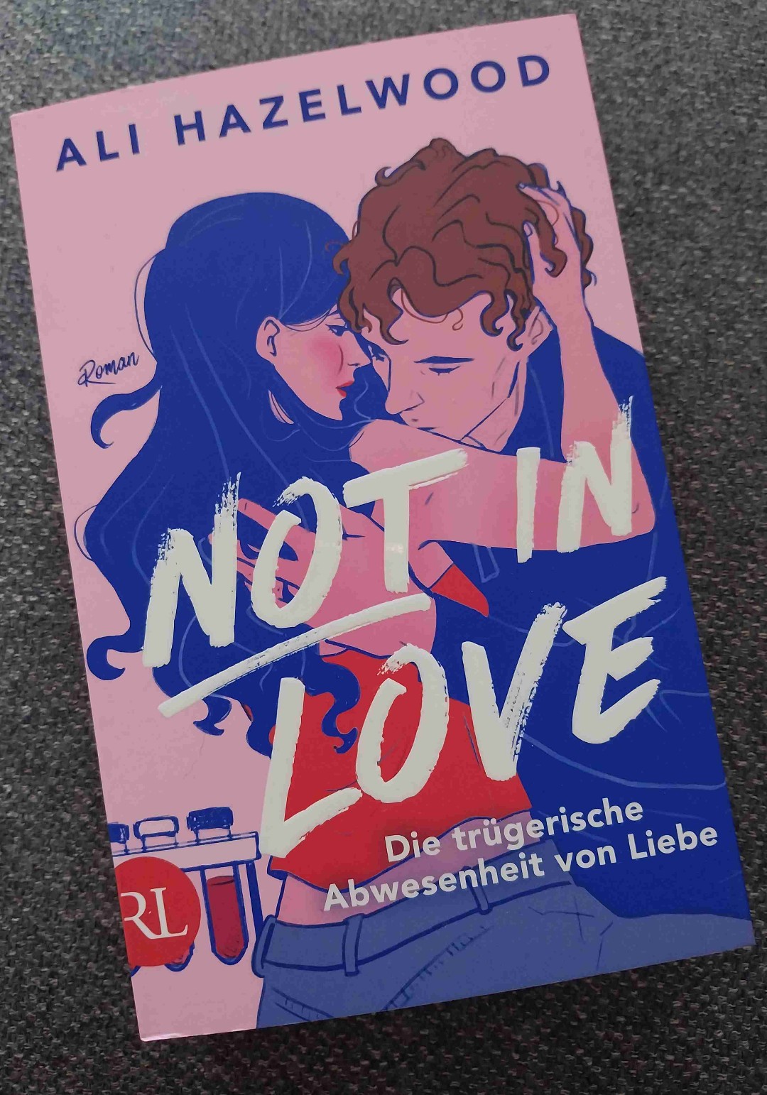 Aww, was für eine schöne Story. Ganz viel Liebe hier für Rue und Eli. ❤️