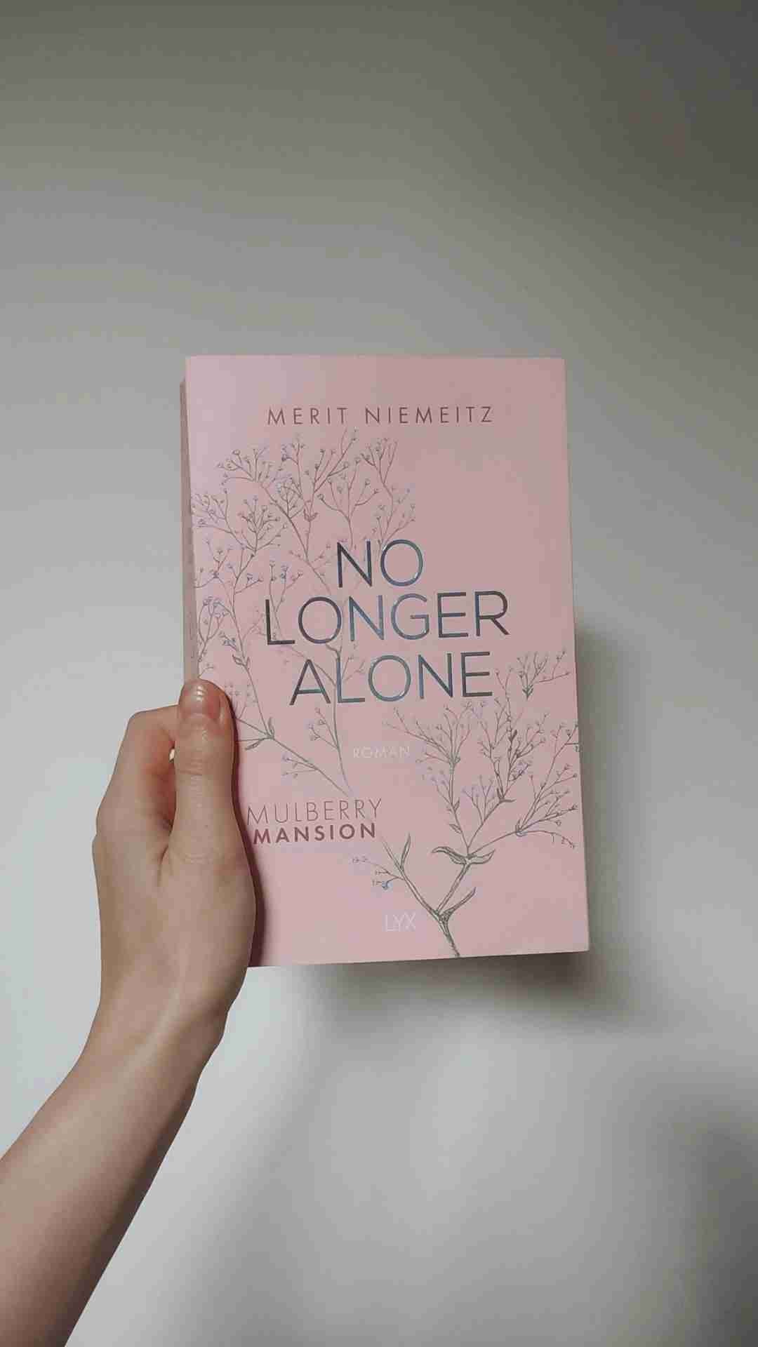 Wenn ich sage, dass ich alles an diesem Buch liebe, ist das keine Übertreibung.