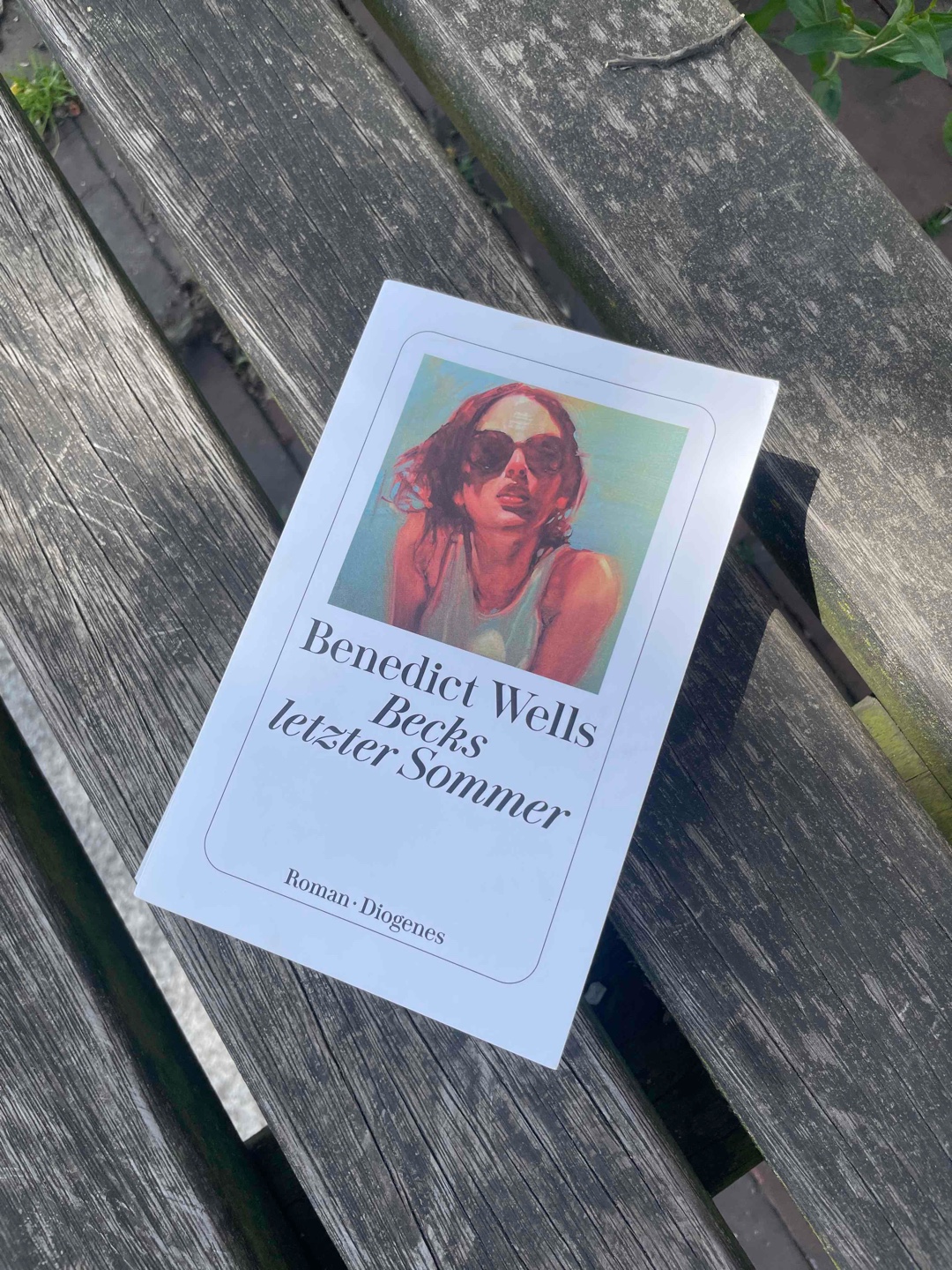 schöne geschichte, typisch für benedict wells aber wie immer spannend, leicht chaotisch und definitiv inspirierend!